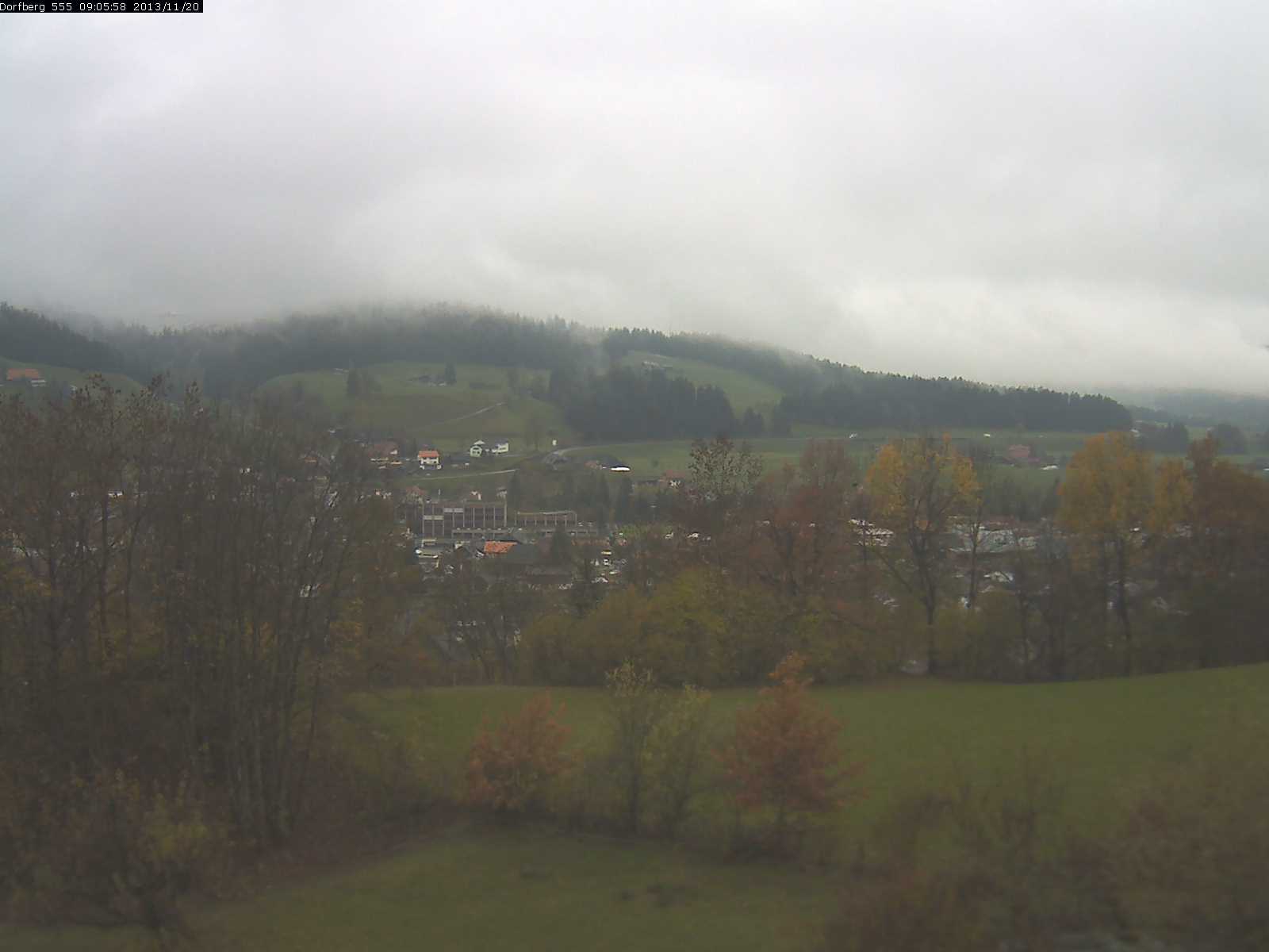 Webcam-Bild: Aussicht vom Dorfberg in Langnau 20131120-090600