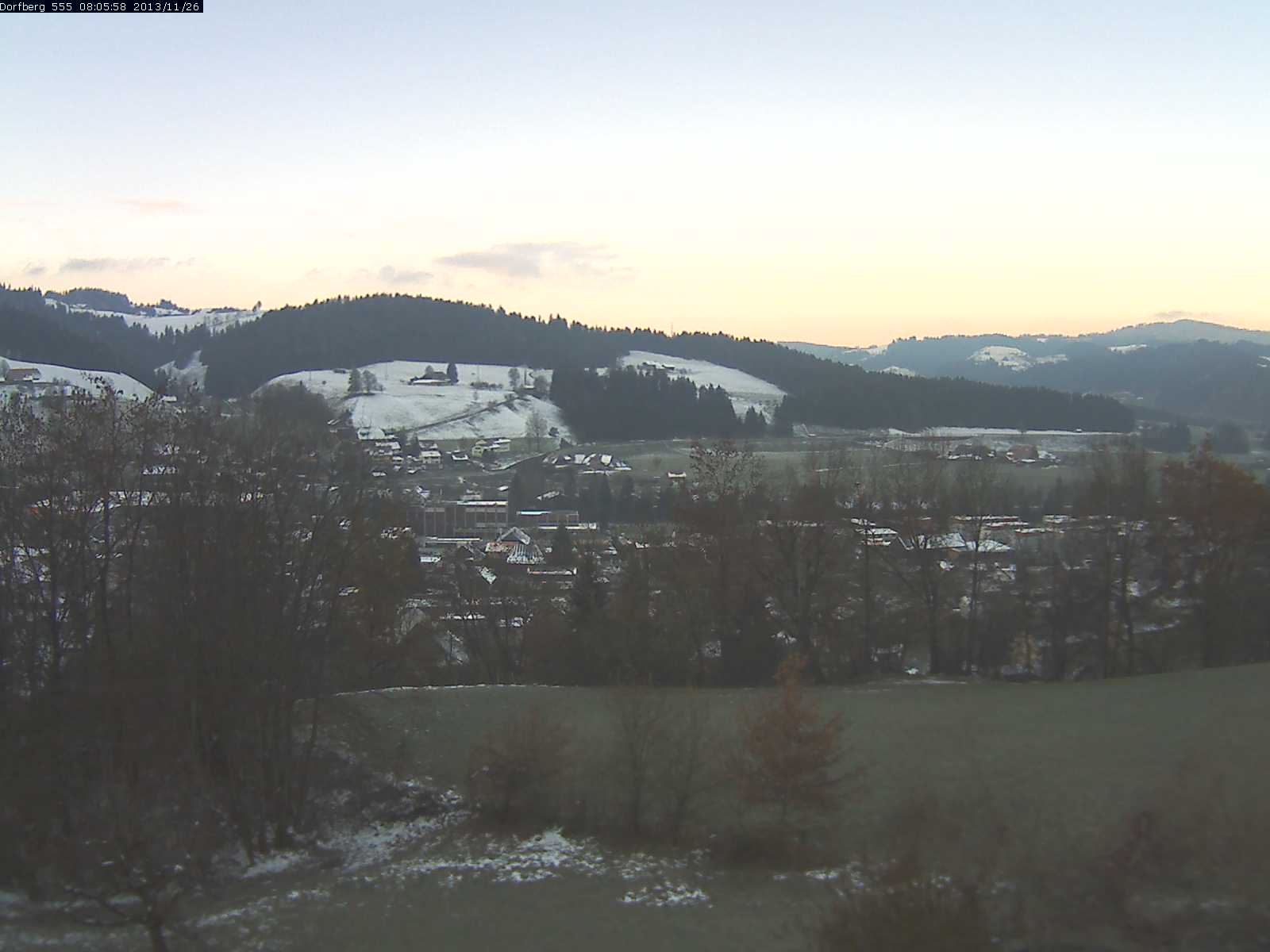 Webcam-Bild: Aussicht vom Dorfberg in Langnau 20131126-080600