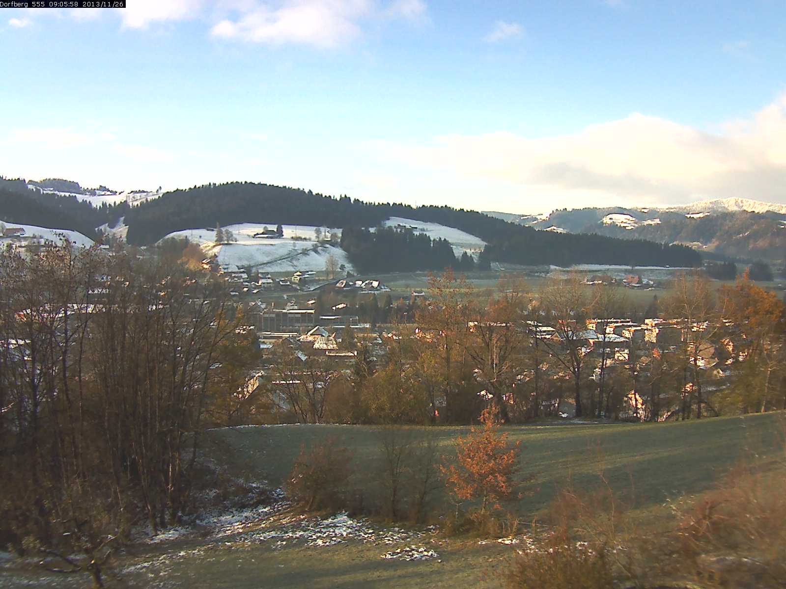 Webcam-Bild: Aussicht vom Dorfberg in Langnau 20131126-090600