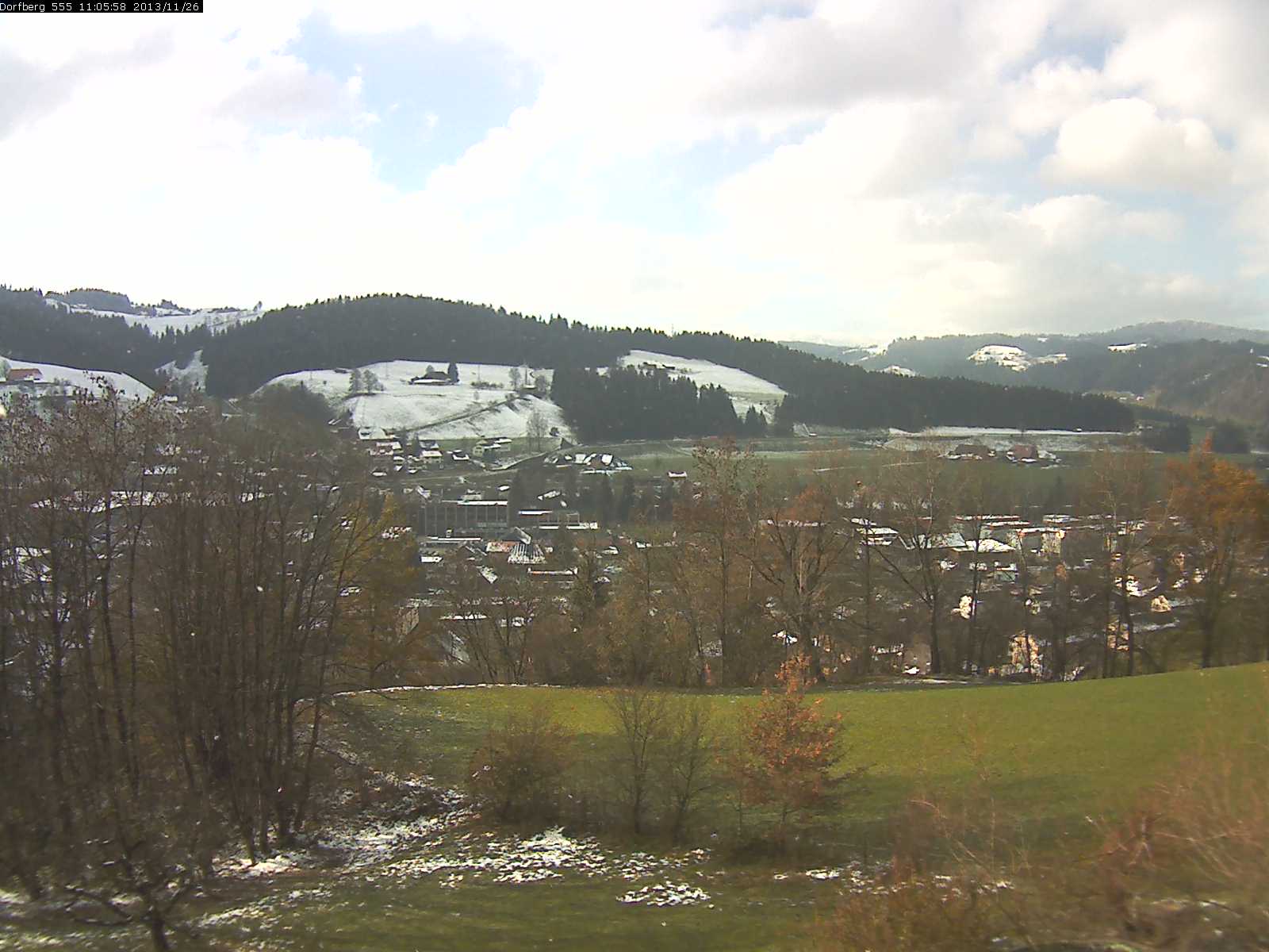 Webcam-Bild: Aussicht vom Dorfberg in Langnau 20131126-110600