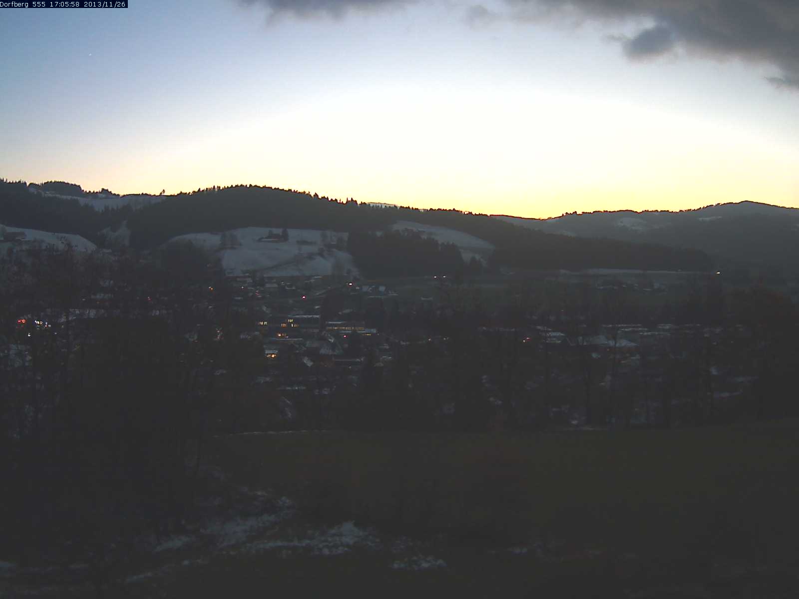 Webcam-Bild: Aussicht vom Dorfberg in Langnau 20131126-170600