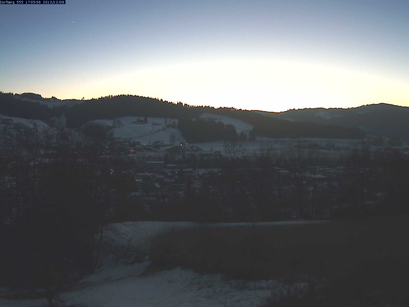 Webcam-Bild: Aussicht vom Dorfberg in Langnau 20131208-170600
