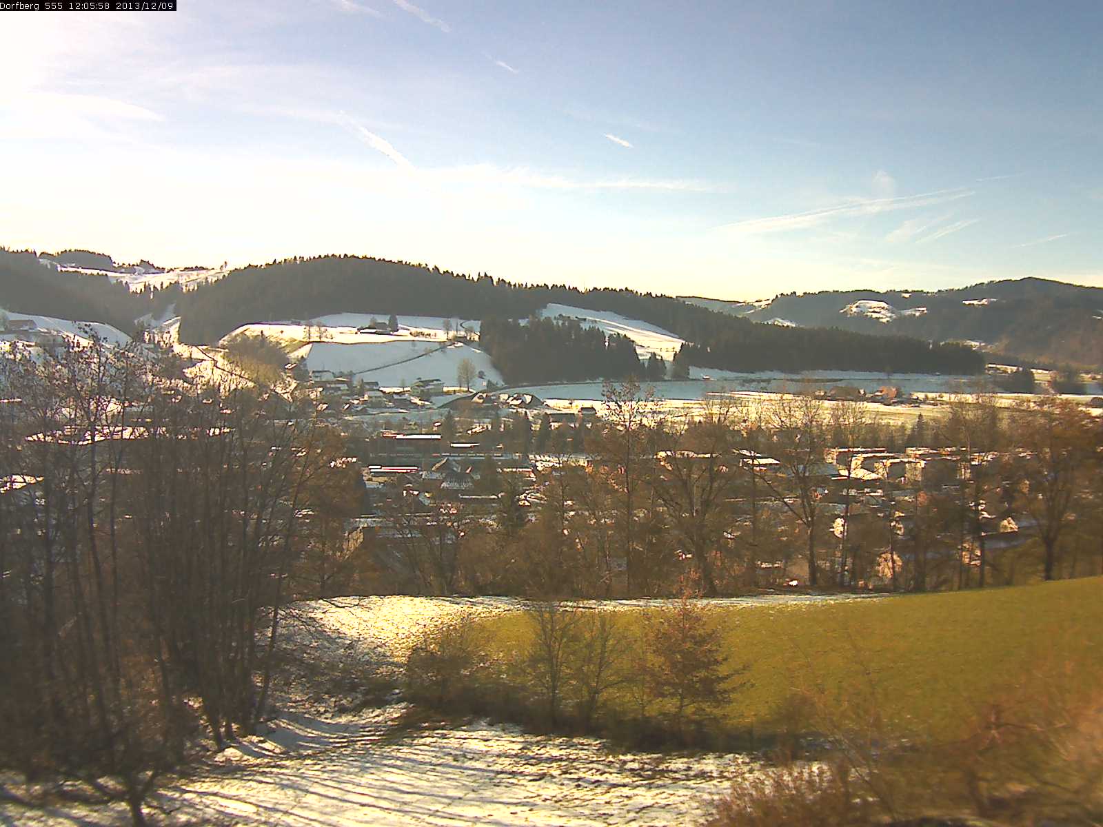 Webcam-Bild: Aussicht vom Dorfberg in Langnau 20131209-120600