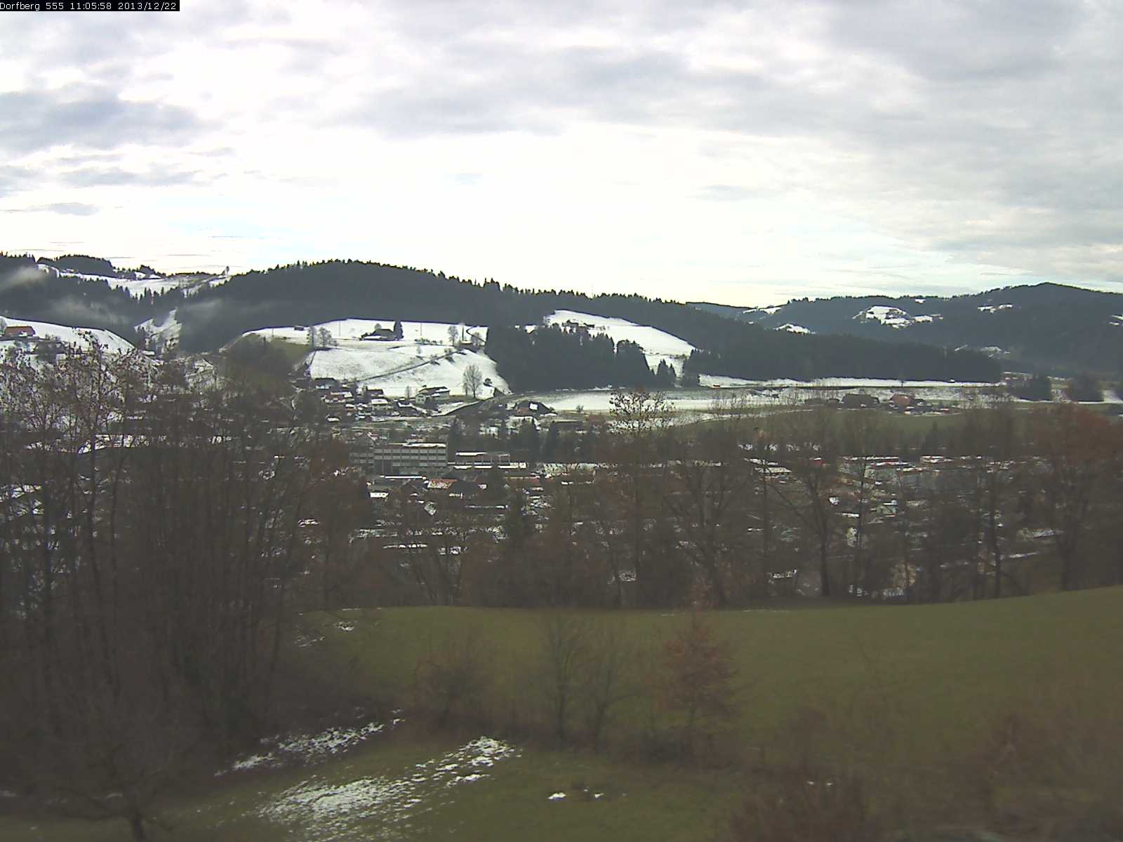 Webcam-Bild: Aussicht vom Dorfberg in Langnau 20131222-110600