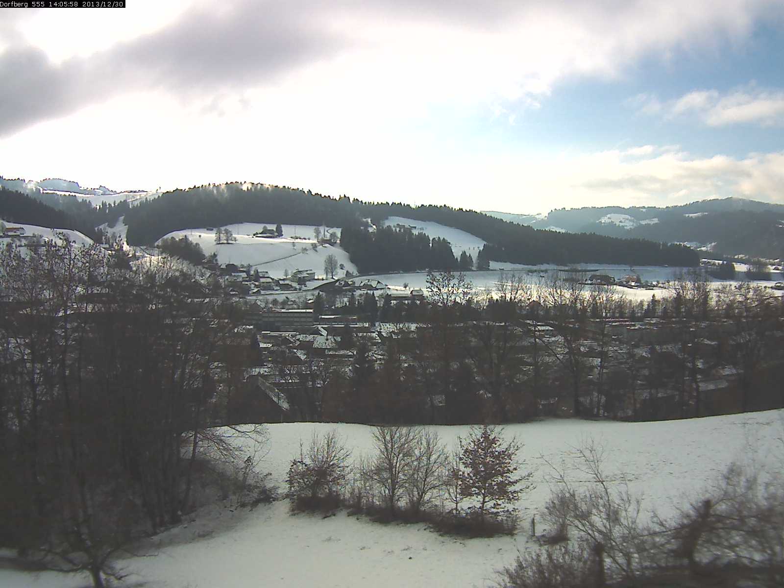 Webcam-Bild: Aussicht vom Dorfberg in Langnau 20131230-140600