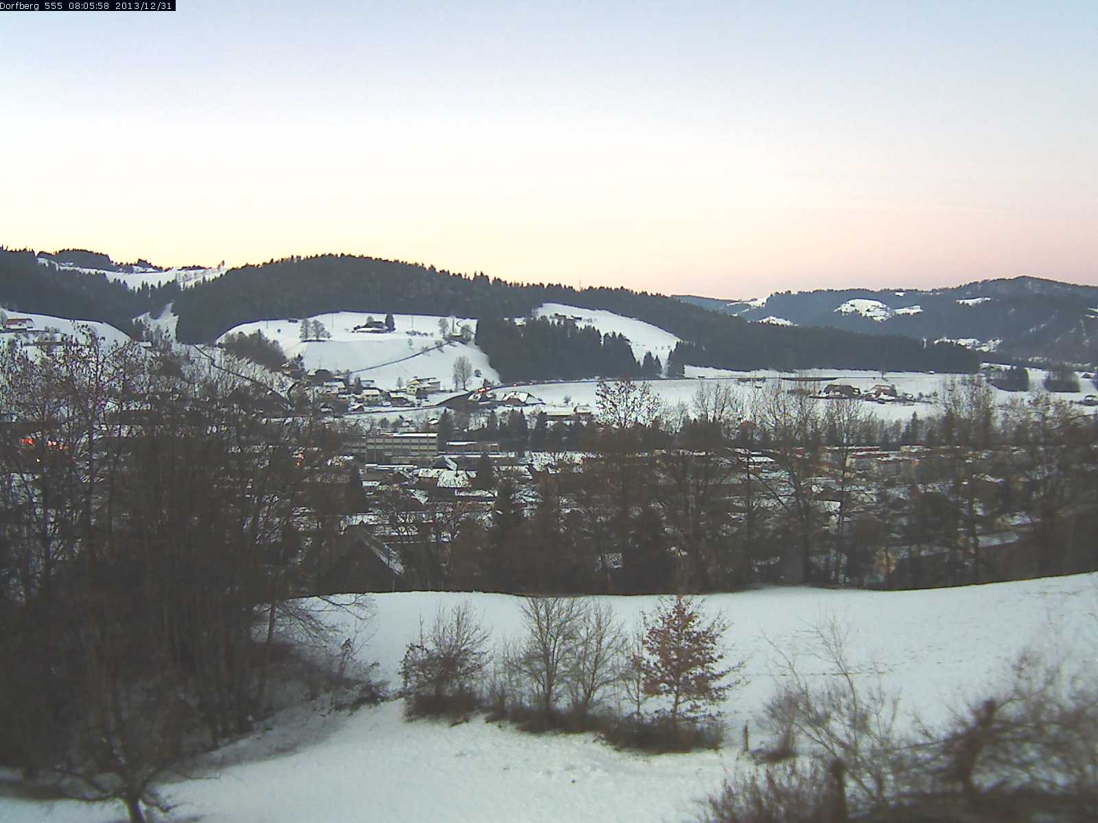Webcam-Bild: Aussicht vom Dorfberg in Langnau 20131231-080600