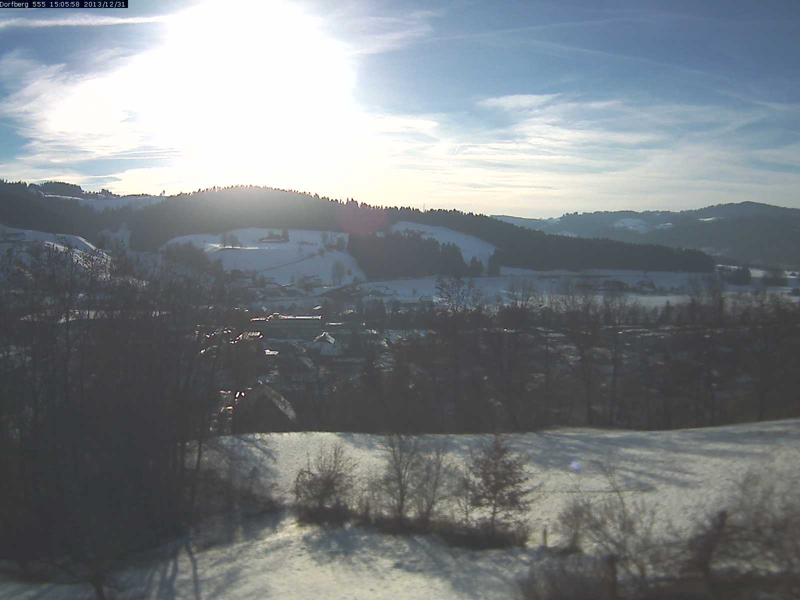 Webcam-Bild: Aussicht vom Dorfberg in Langnau 20131231-150600