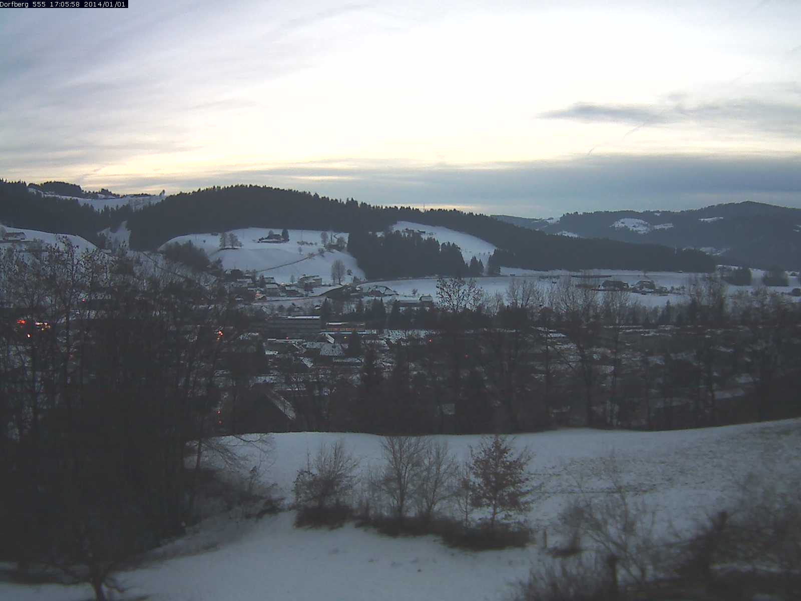 Webcam-Bild: Aussicht vom Dorfberg in Langnau 20140101-170600