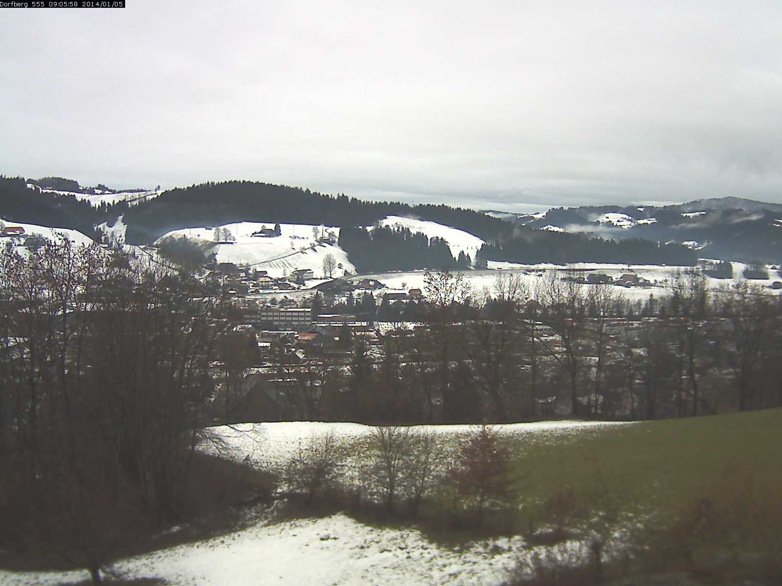 Webcam-Bild: Aussicht vom Dorfberg in Langnau 20140105-090600
