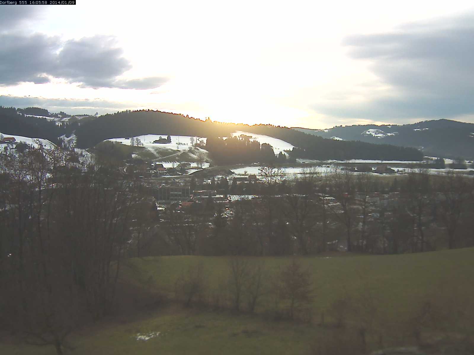 Webcam-Bild: Aussicht vom Dorfberg in Langnau 20140109-160600