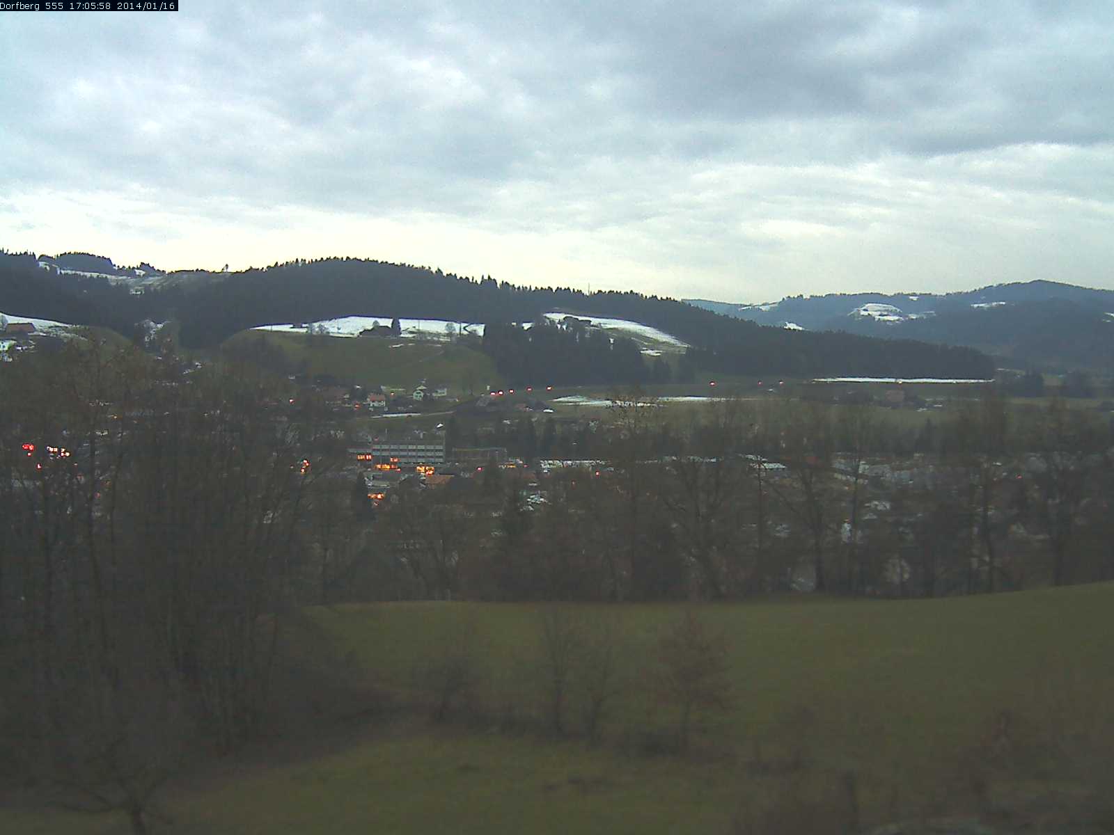 Webcam-Bild: Aussicht vom Dorfberg in Langnau 20140116-170600