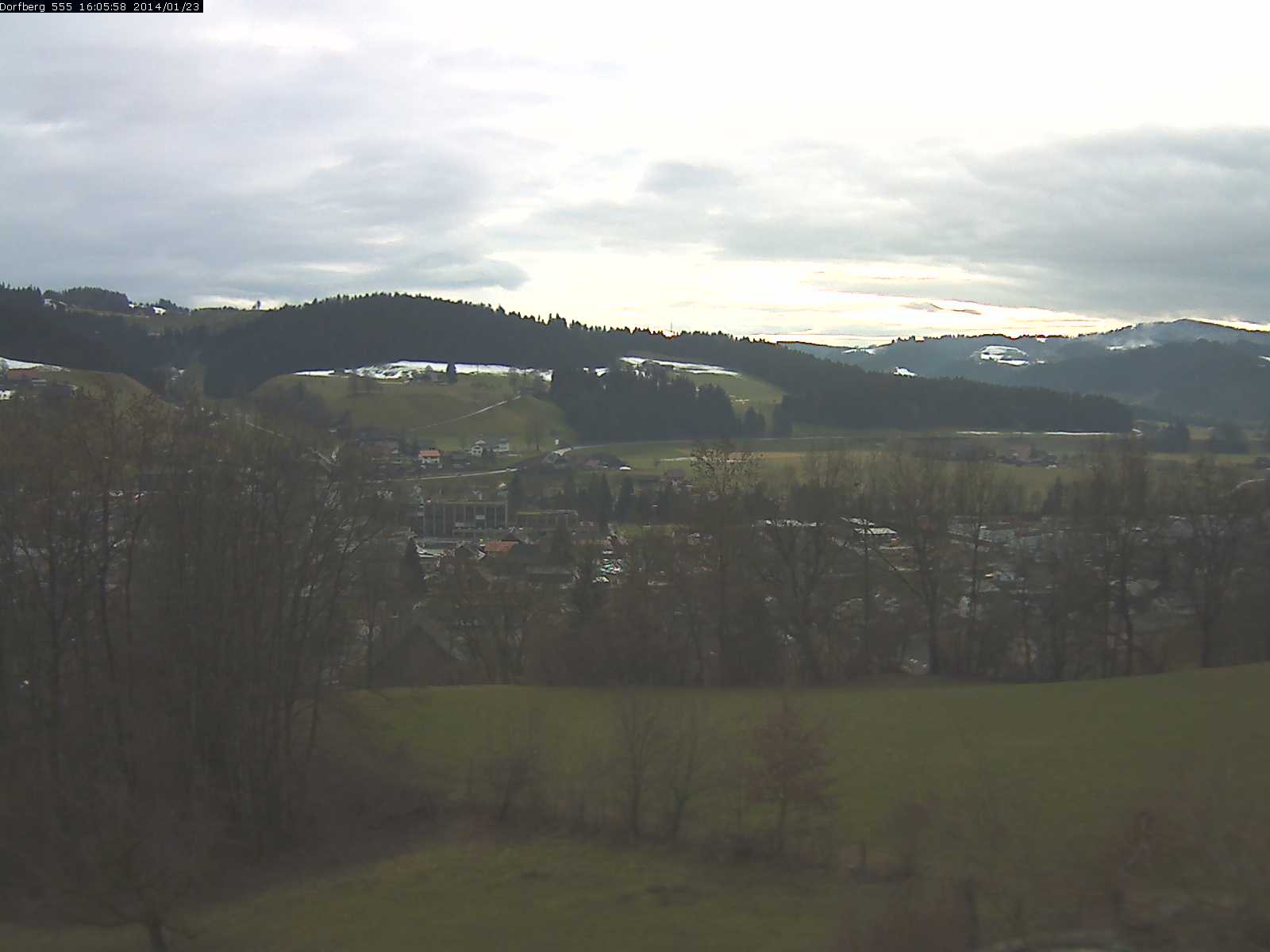 Webcam-Bild: Aussicht vom Dorfberg in Langnau 20140123-160600