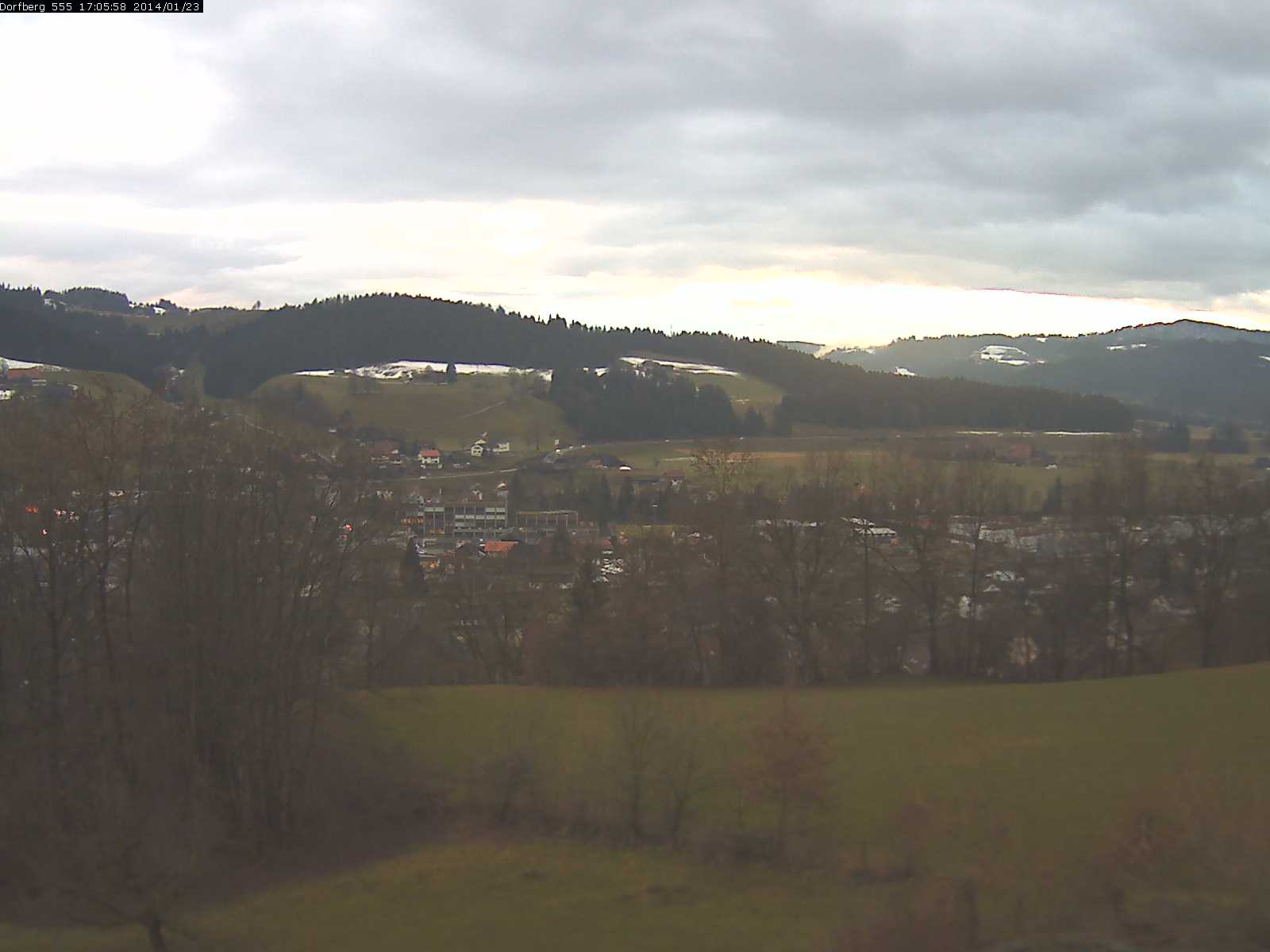 Webcam-Bild: Aussicht vom Dorfberg in Langnau 20140123-170600