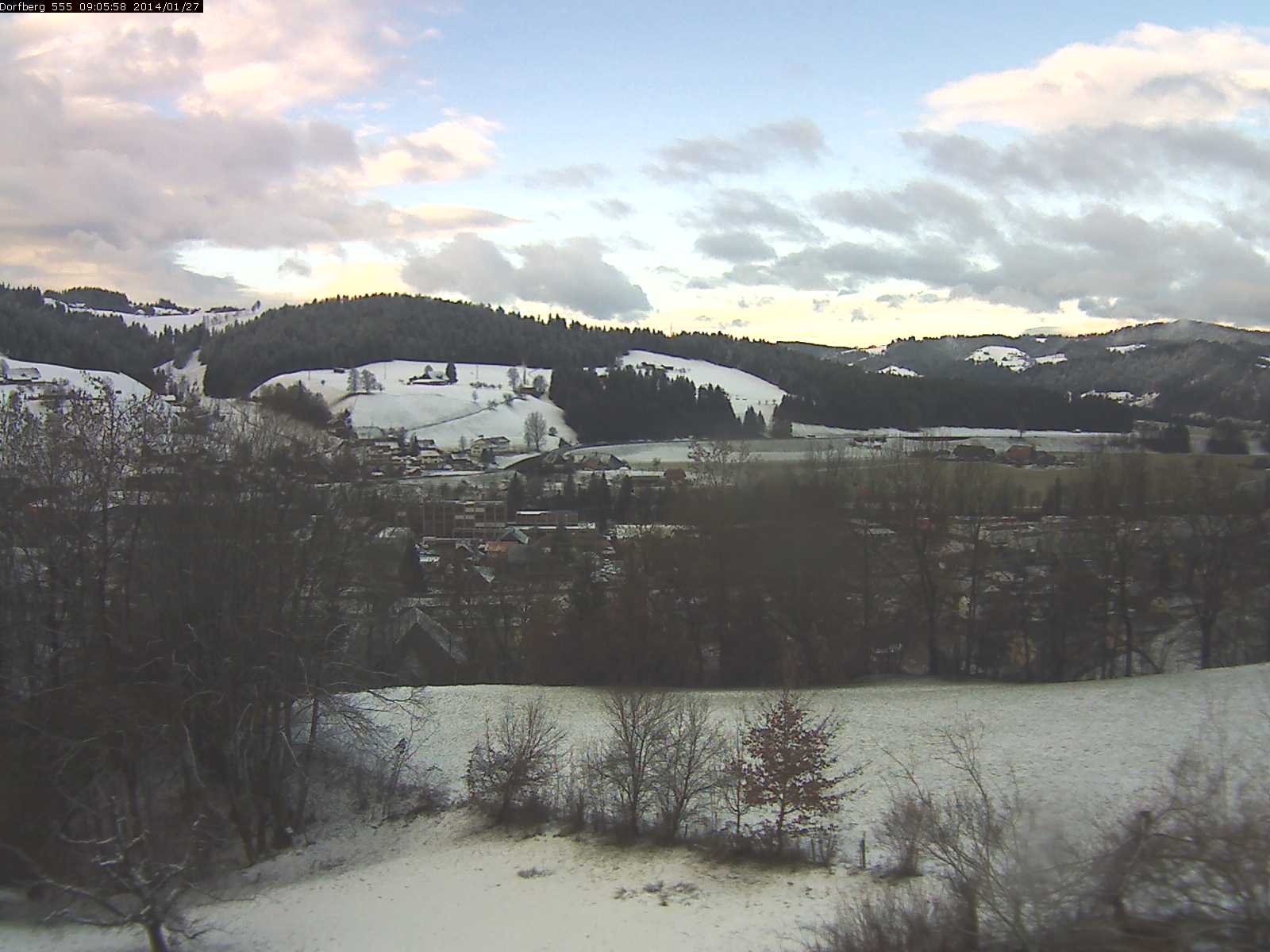 Webcam-Bild: Aussicht vom Dorfberg in Langnau 20140127-090600