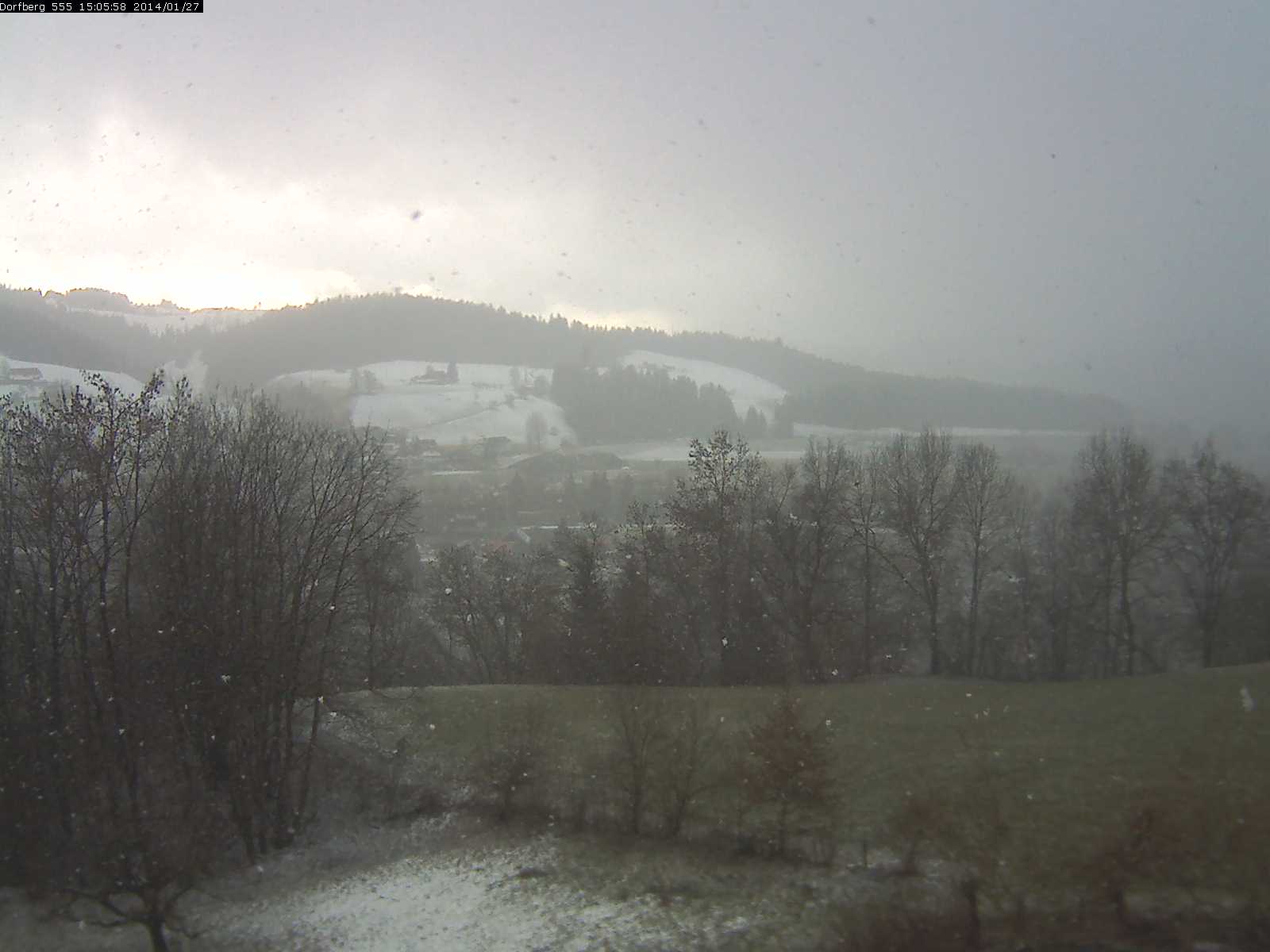 Webcam-Bild: Aussicht vom Dorfberg in Langnau 20140127-150600
