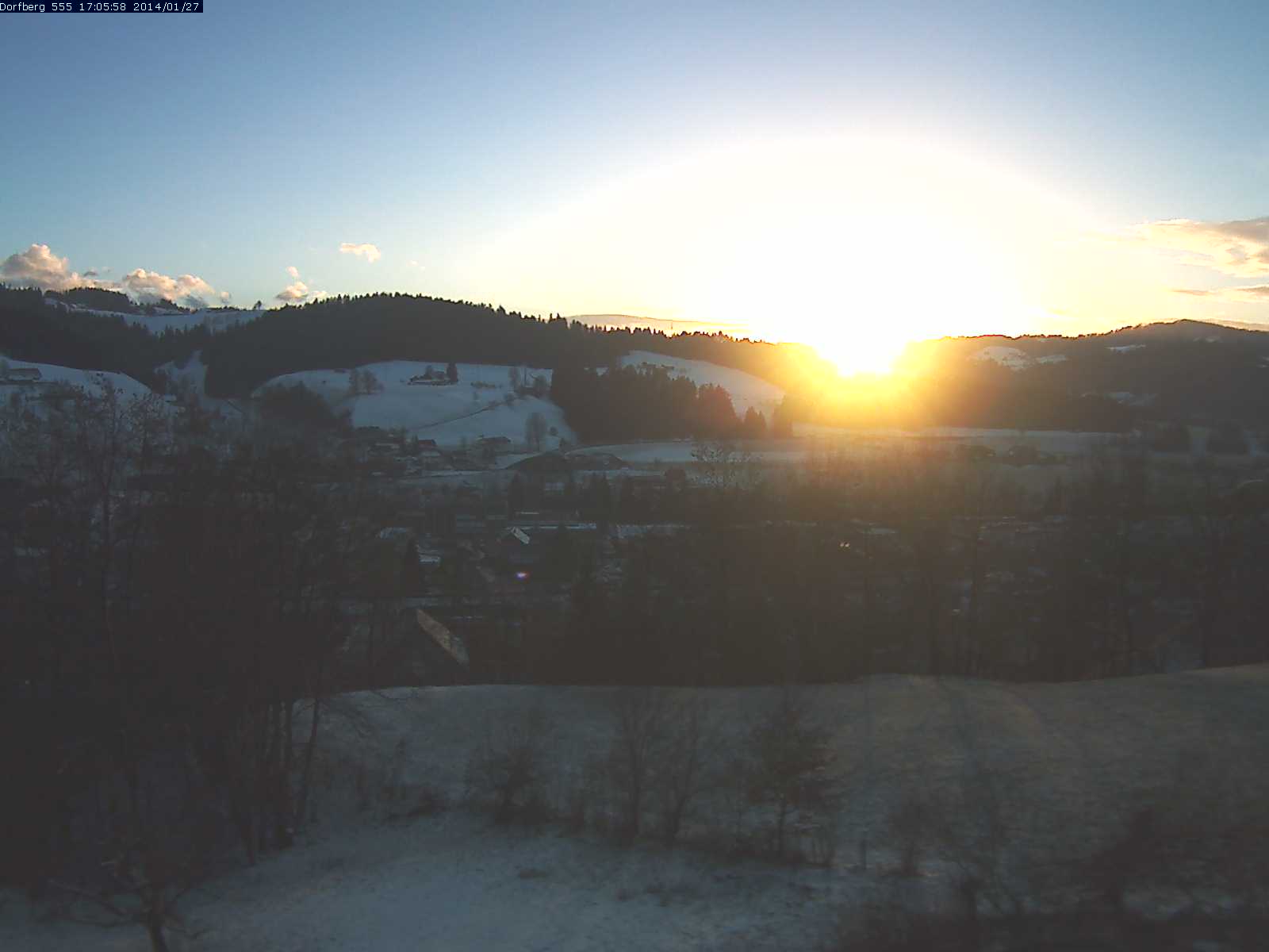 Webcam-Bild: Aussicht vom Dorfberg in Langnau 20140127-170600