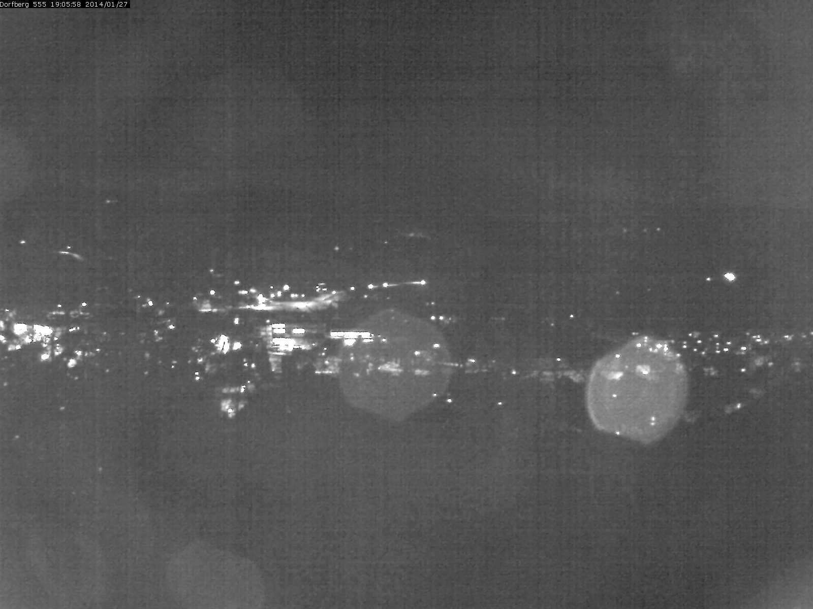 Webcam-Bild: Aussicht vom Dorfberg in Langnau 20140127-190600