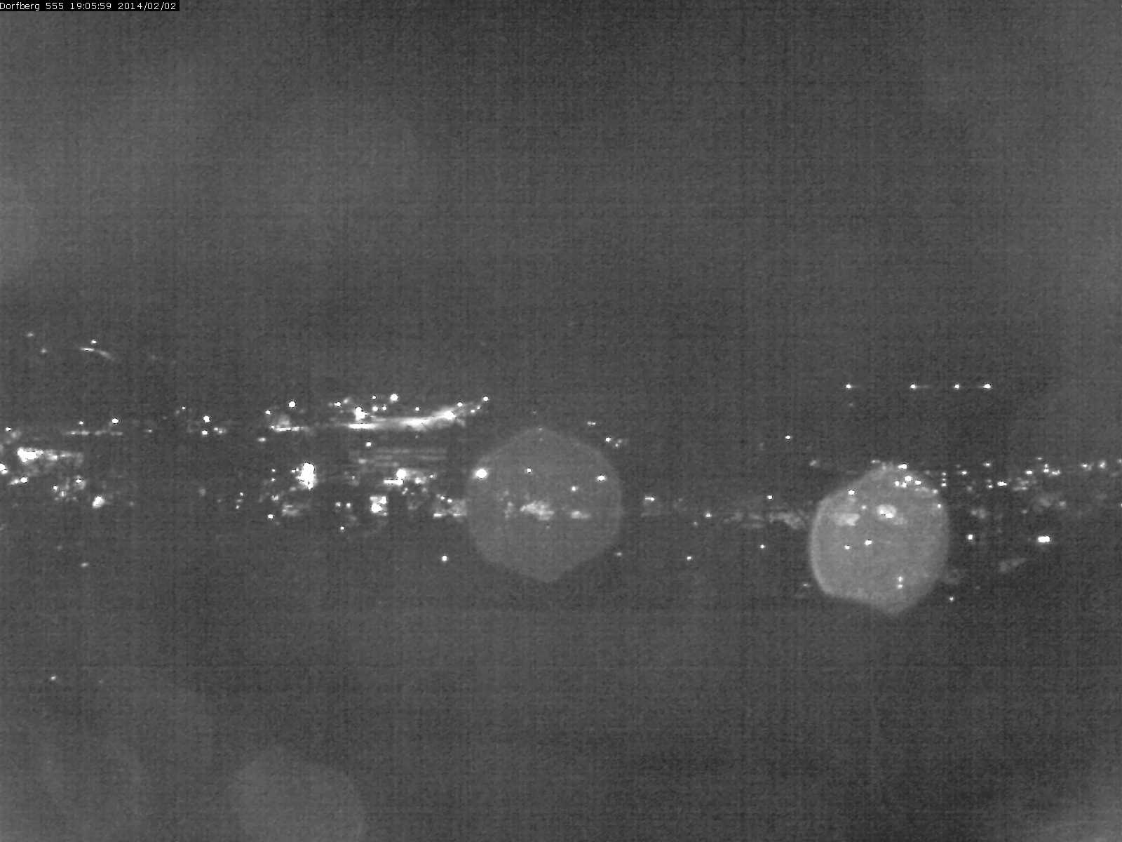 Webcam-Bild: Aussicht vom Dorfberg in Langnau 20140202-190600