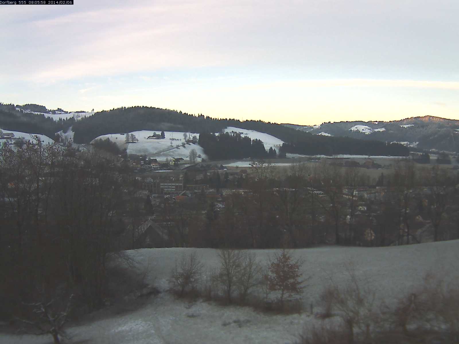 Webcam-Bild: Aussicht vom Dorfberg in Langnau 20140206-080600