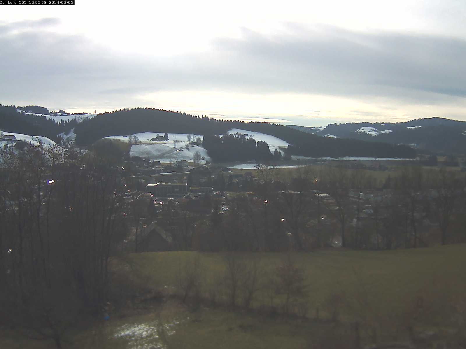 Webcam-Bild: Aussicht vom Dorfberg in Langnau 20140206-150600