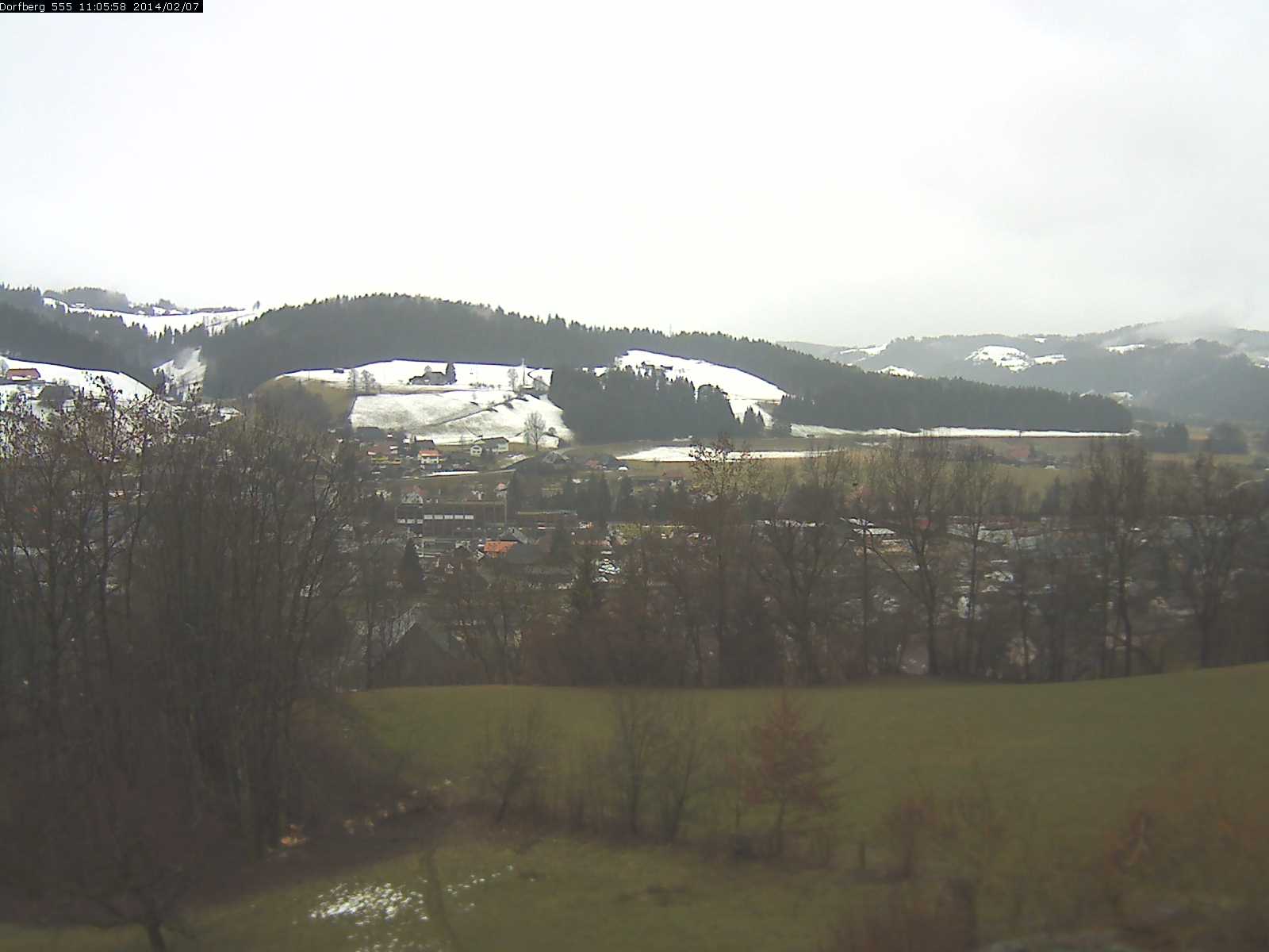 Webcam-Bild: Aussicht vom Dorfberg in Langnau 20140207-110600
