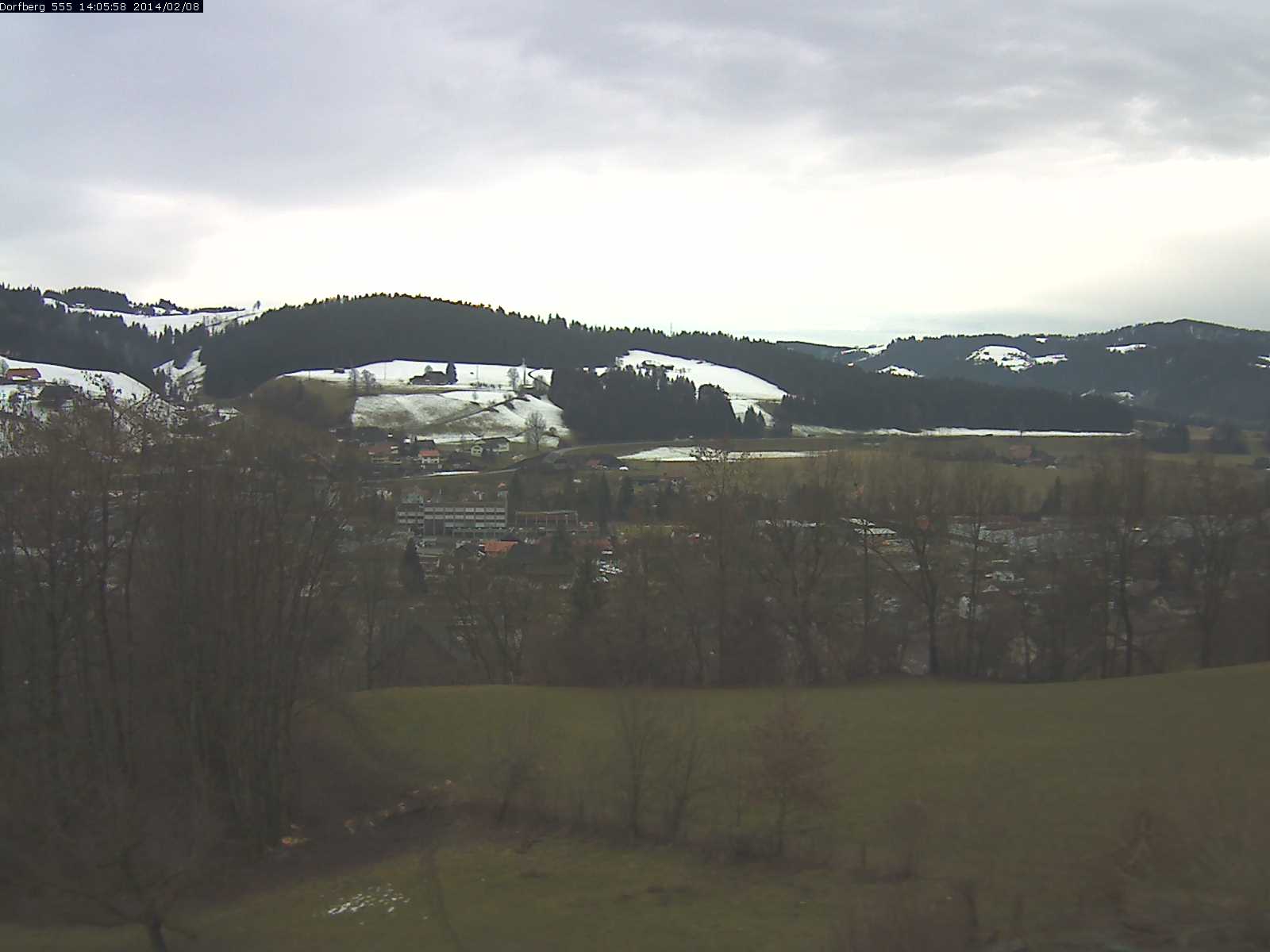 Webcam-Bild: Aussicht vom Dorfberg in Langnau 20140208-140600