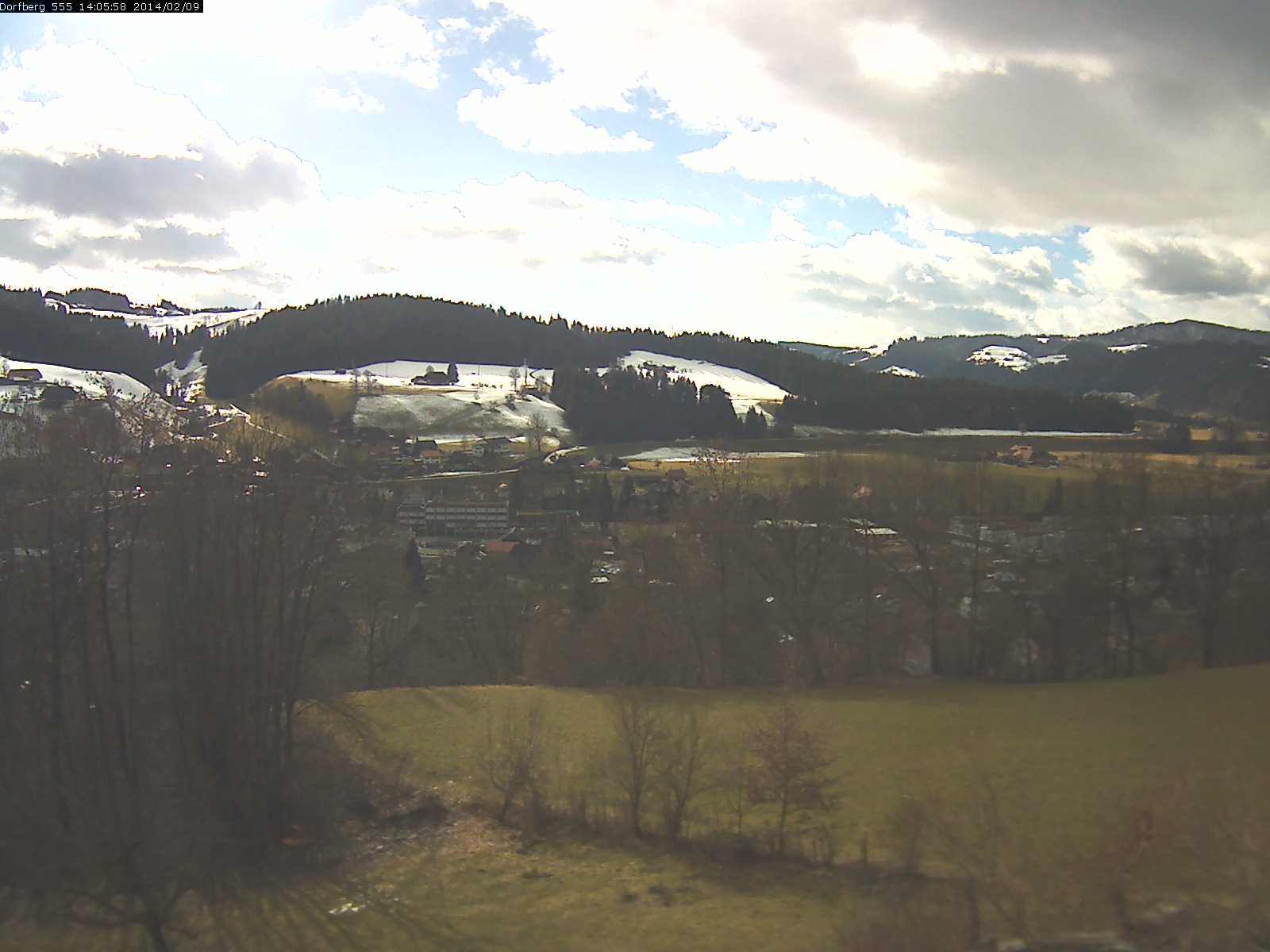 Webcam-Bild: Aussicht vom Dorfberg in Langnau 20140209-140600