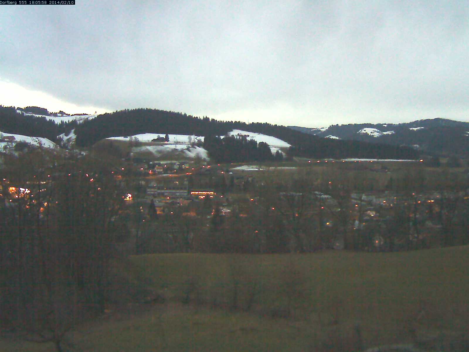 Webcam-Bild: Aussicht vom Dorfberg in Langnau 20140210-180600