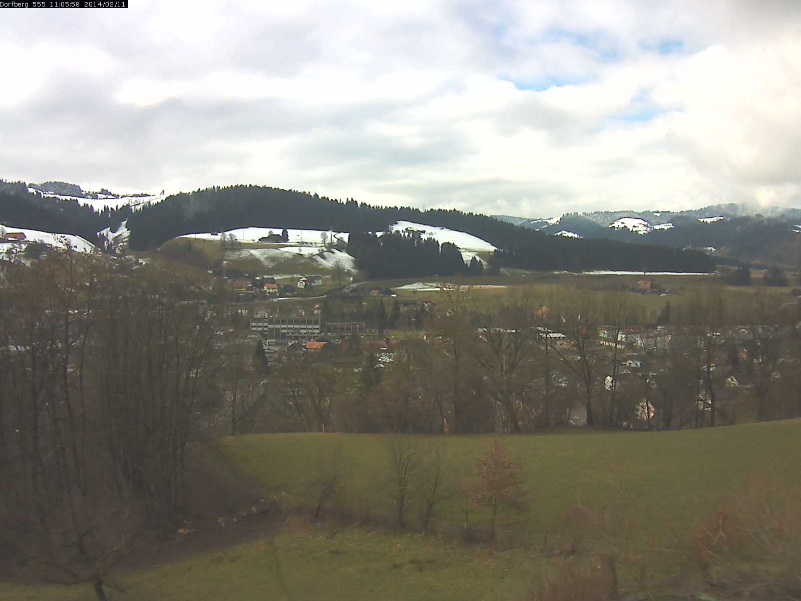 Webcam-Bild: Aussicht vom Dorfberg in Langnau 20140211-110600