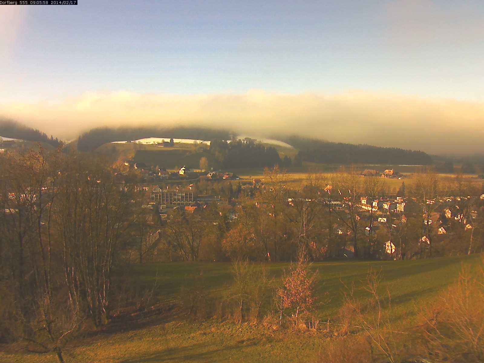 Webcam-Bild: Aussicht vom Dorfberg in Langnau 20140217-090600