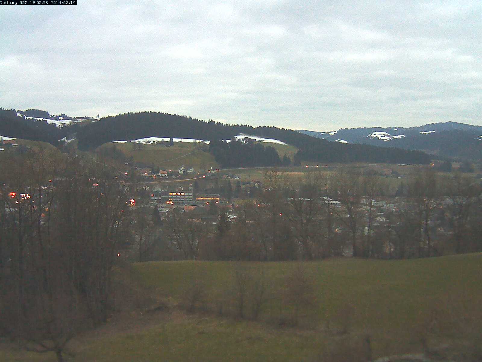 Webcam-Bild: Aussicht vom Dorfberg in Langnau 20140219-180600