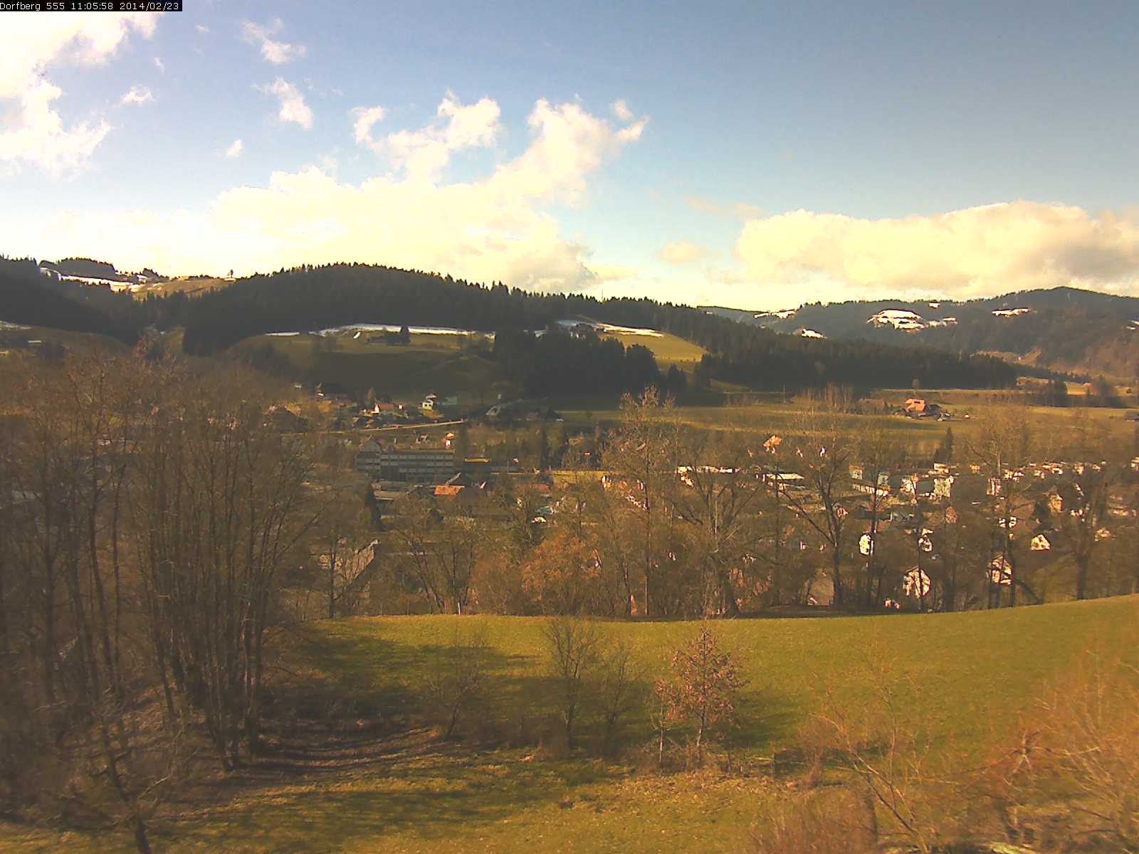 Webcam-Bild: Aussicht vom Dorfberg in Langnau 20140223-110600