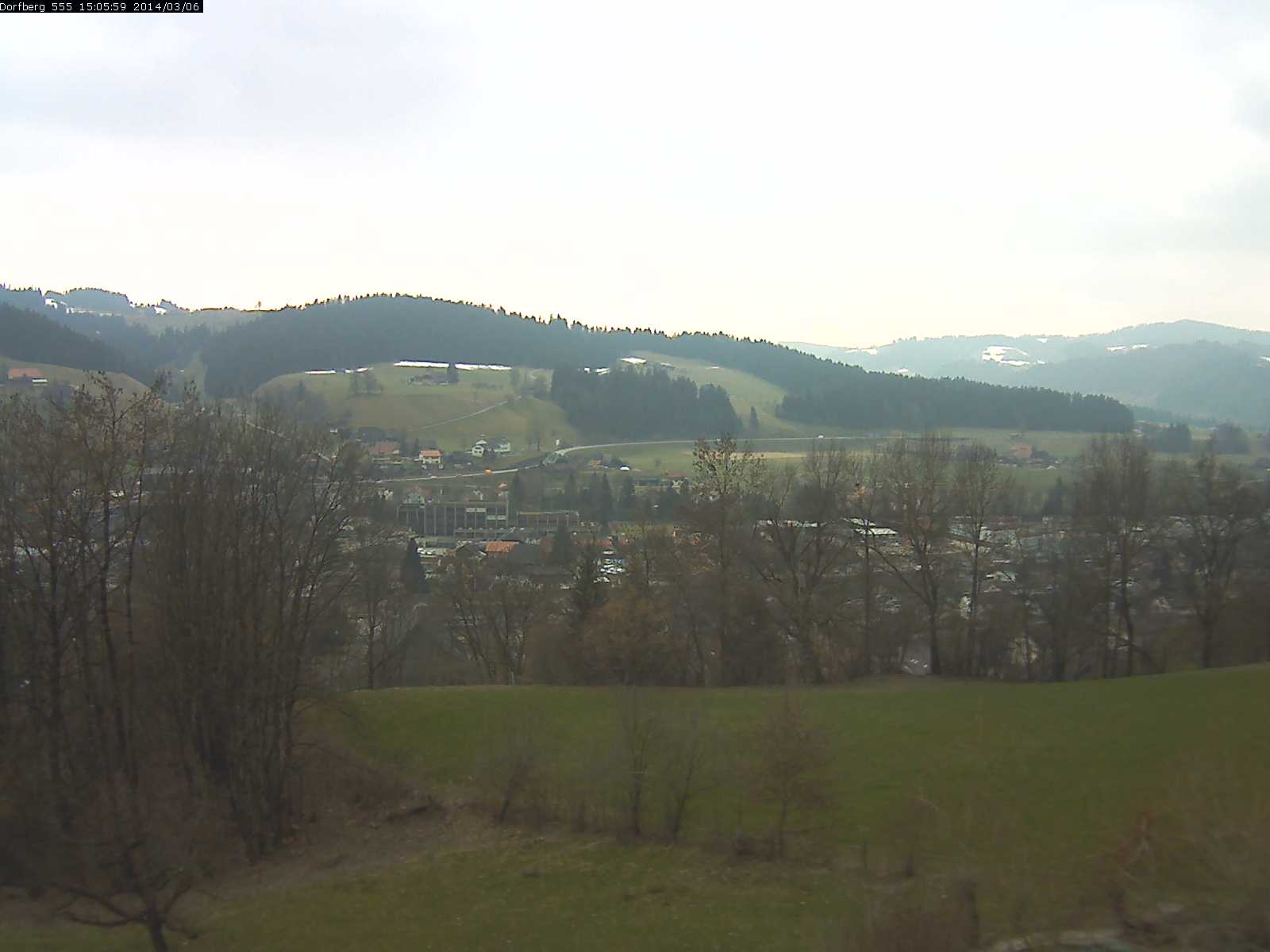 Webcam-Bild: Aussicht vom Dorfberg in Langnau 20140306-150600