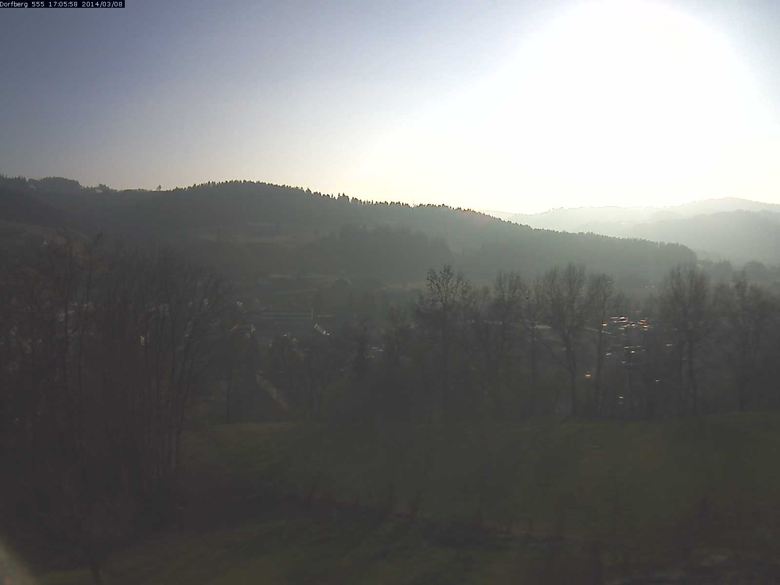 Webcam-Bild: Aussicht vom Dorfberg in Langnau 20140308-170600