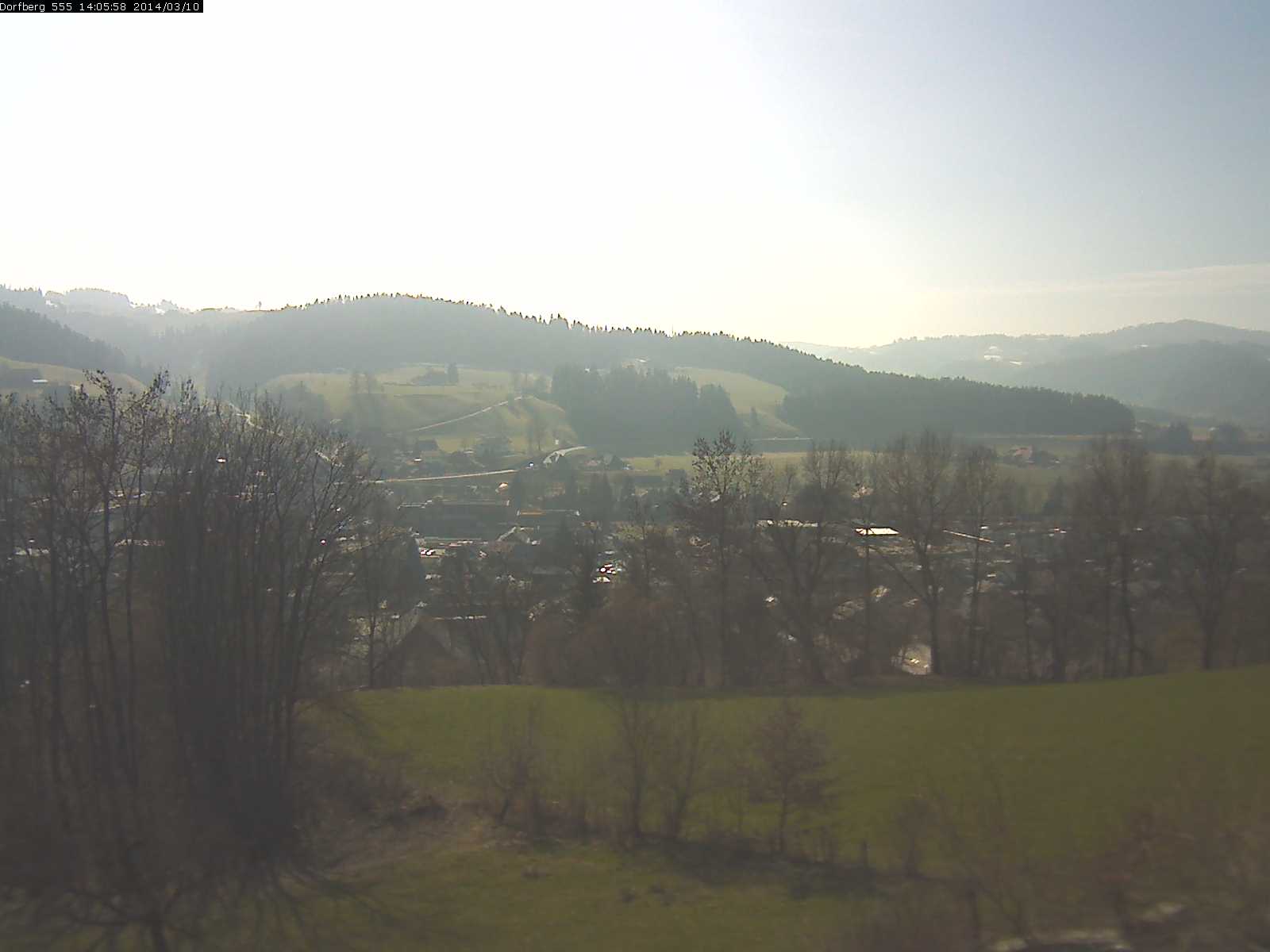 Webcam-Bild: Aussicht vom Dorfberg in Langnau 20140310-140600