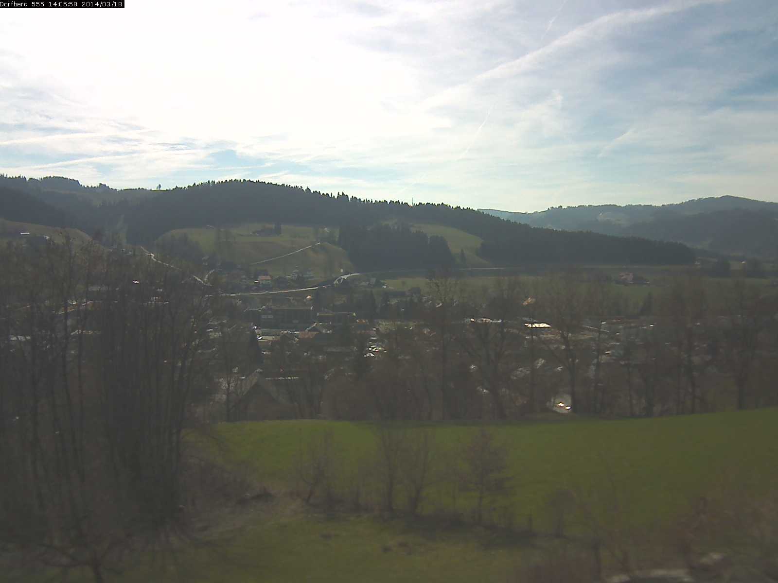 Webcam-Bild: Aussicht vom Dorfberg in Langnau 20140318-140600
