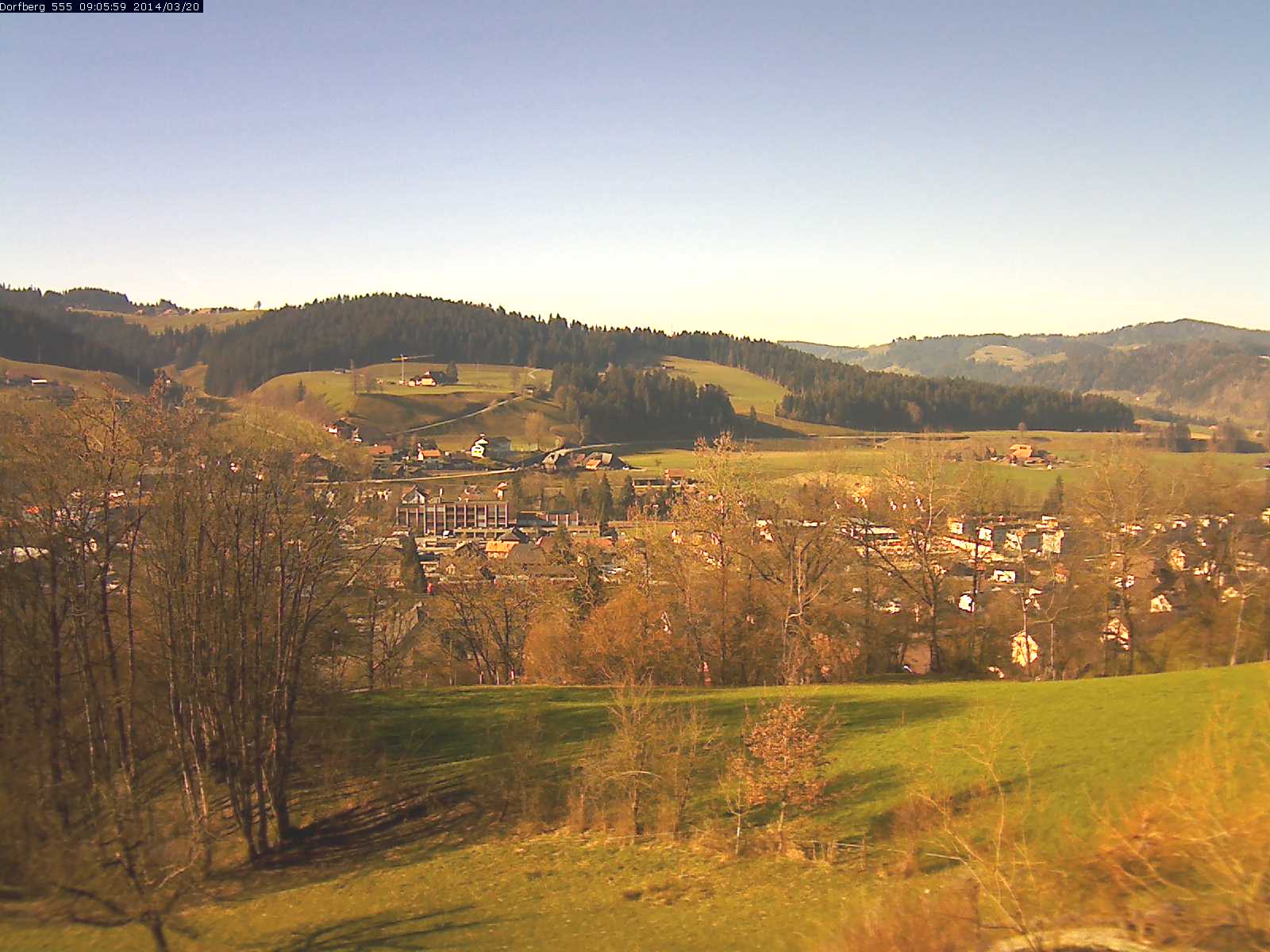 Webcam-Bild: Aussicht vom Dorfberg in Langnau 20140320-090600