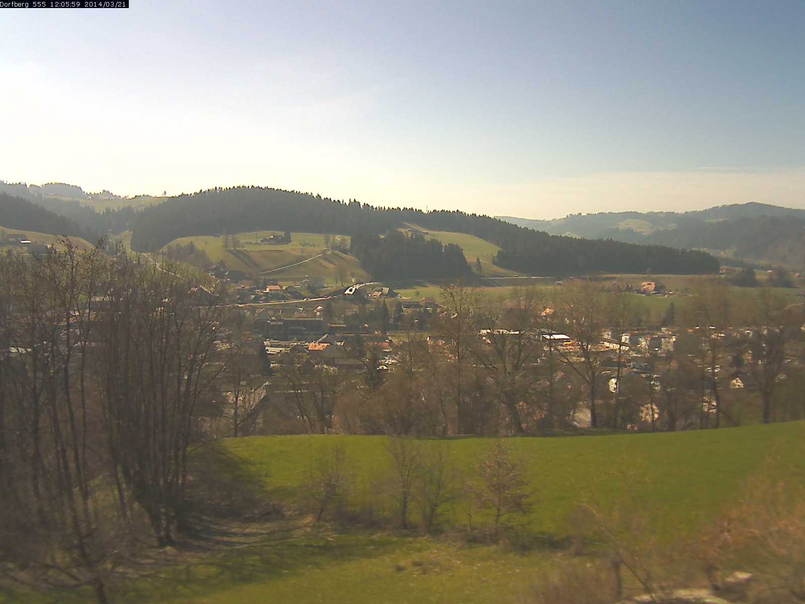 Webcam-Bild: Aussicht vom Dorfberg in Langnau 20140321-120600