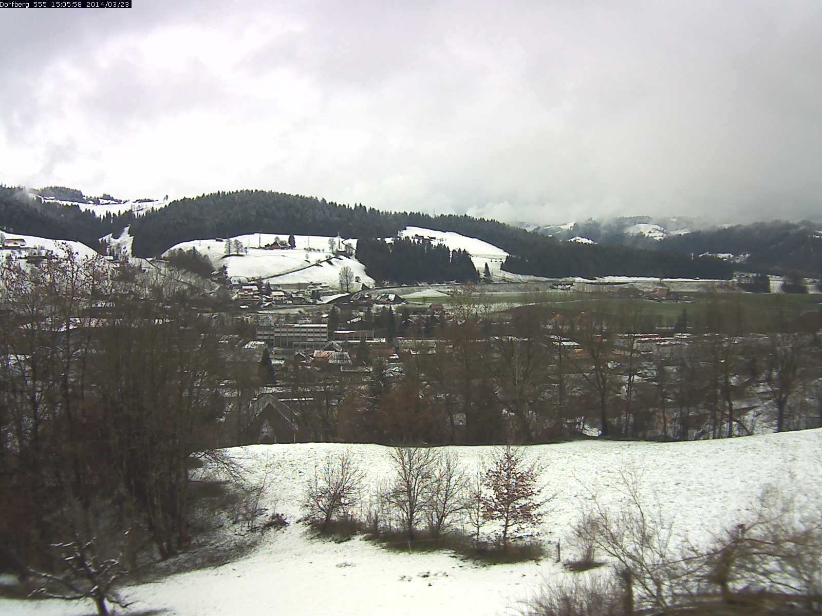 Webcam-Bild: Aussicht vom Dorfberg in Langnau 20140323-150600