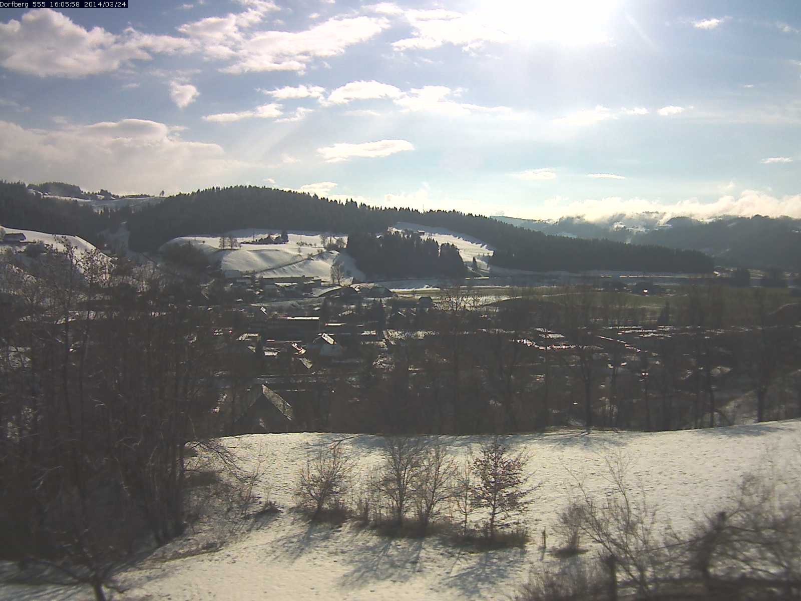 Webcam-Bild: Aussicht vom Dorfberg in Langnau 20140324-160600