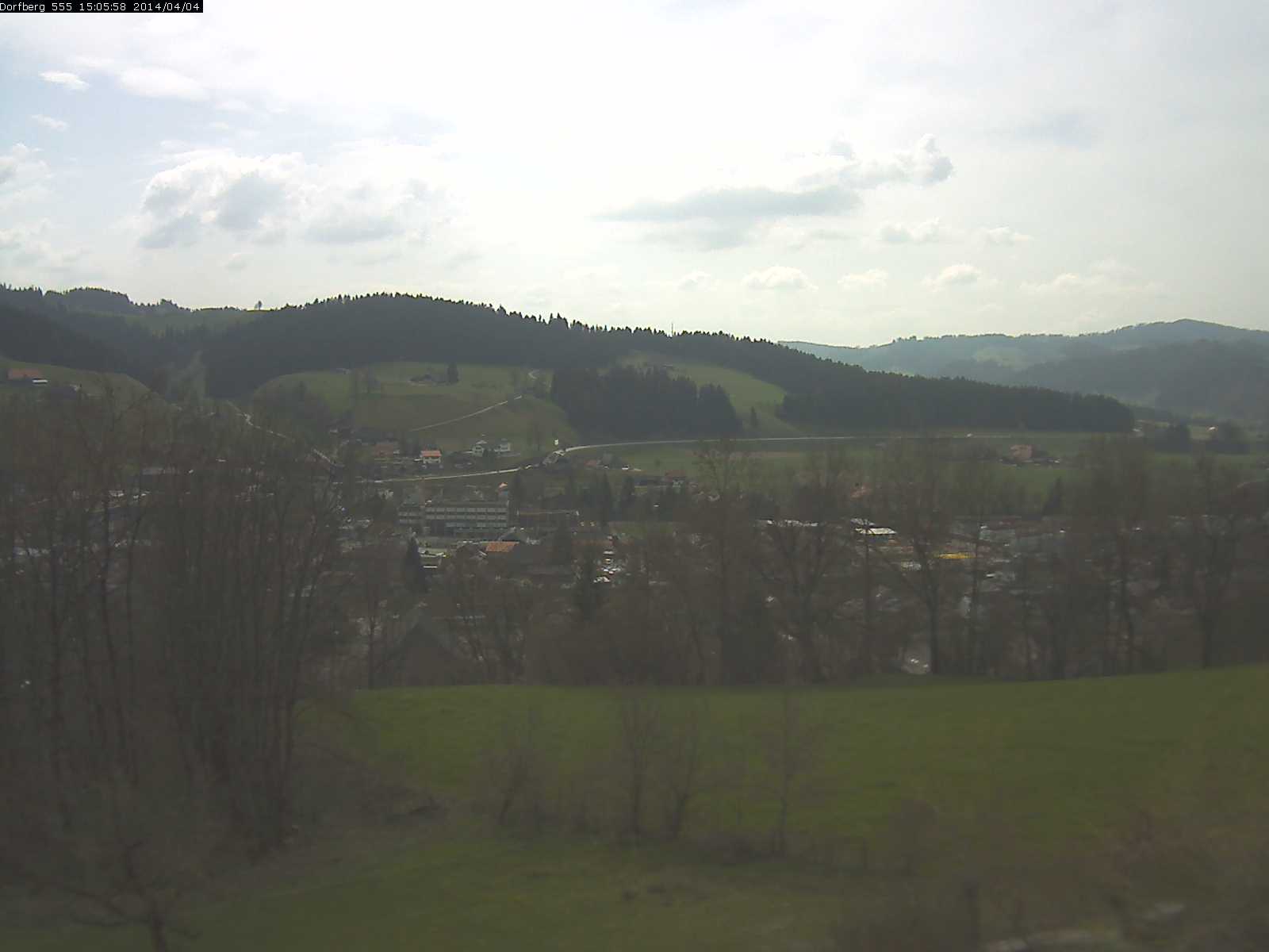 Webcam-Bild: Aussicht vom Dorfberg in Langnau 20140404-150600