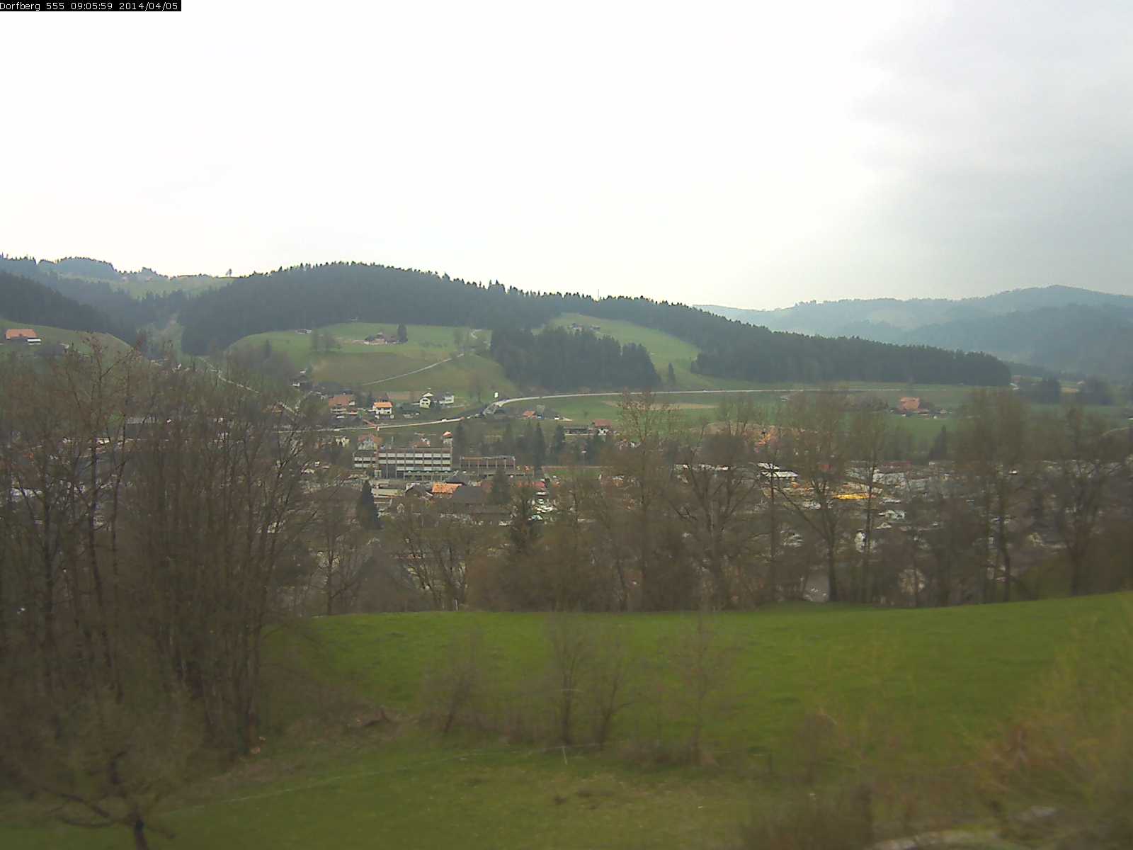 Webcam-Bild: Aussicht vom Dorfberg in Langnau 20140405-090600