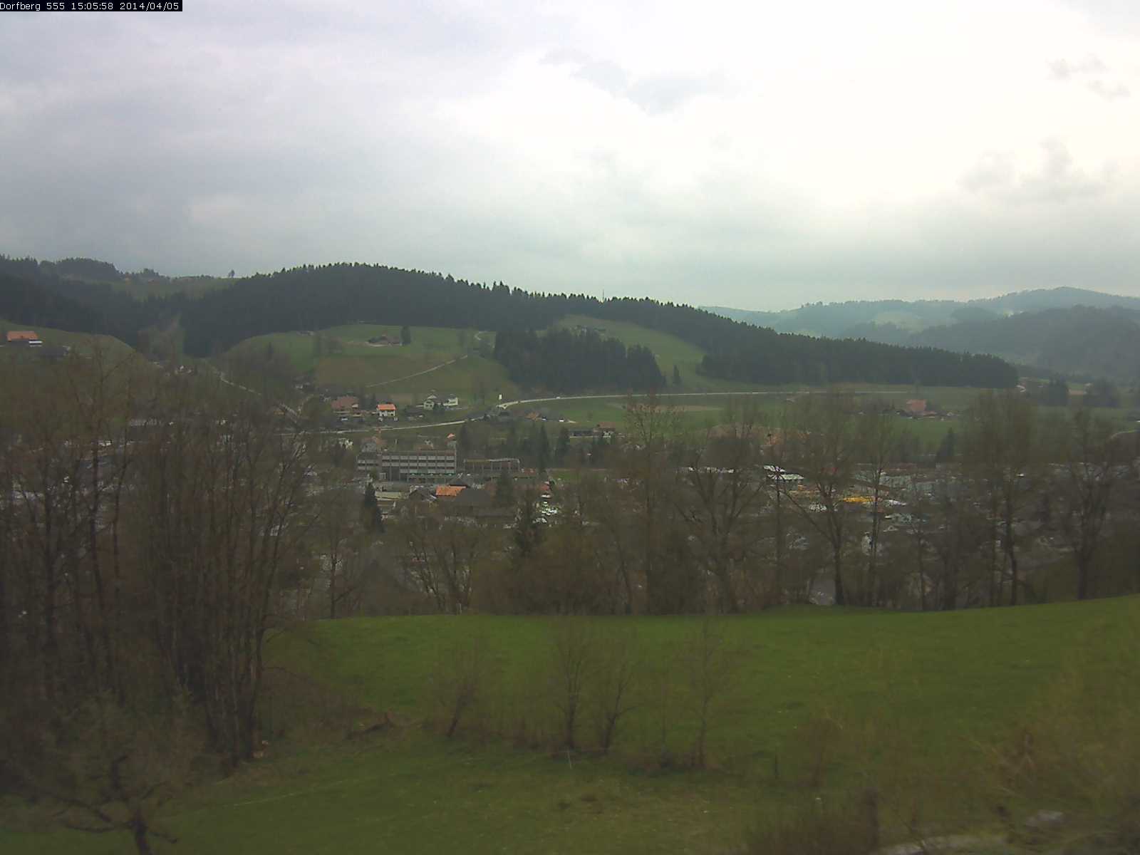 Webcam-Bild: Aussicht vom Dorfberg in Langnau 20140405-150600