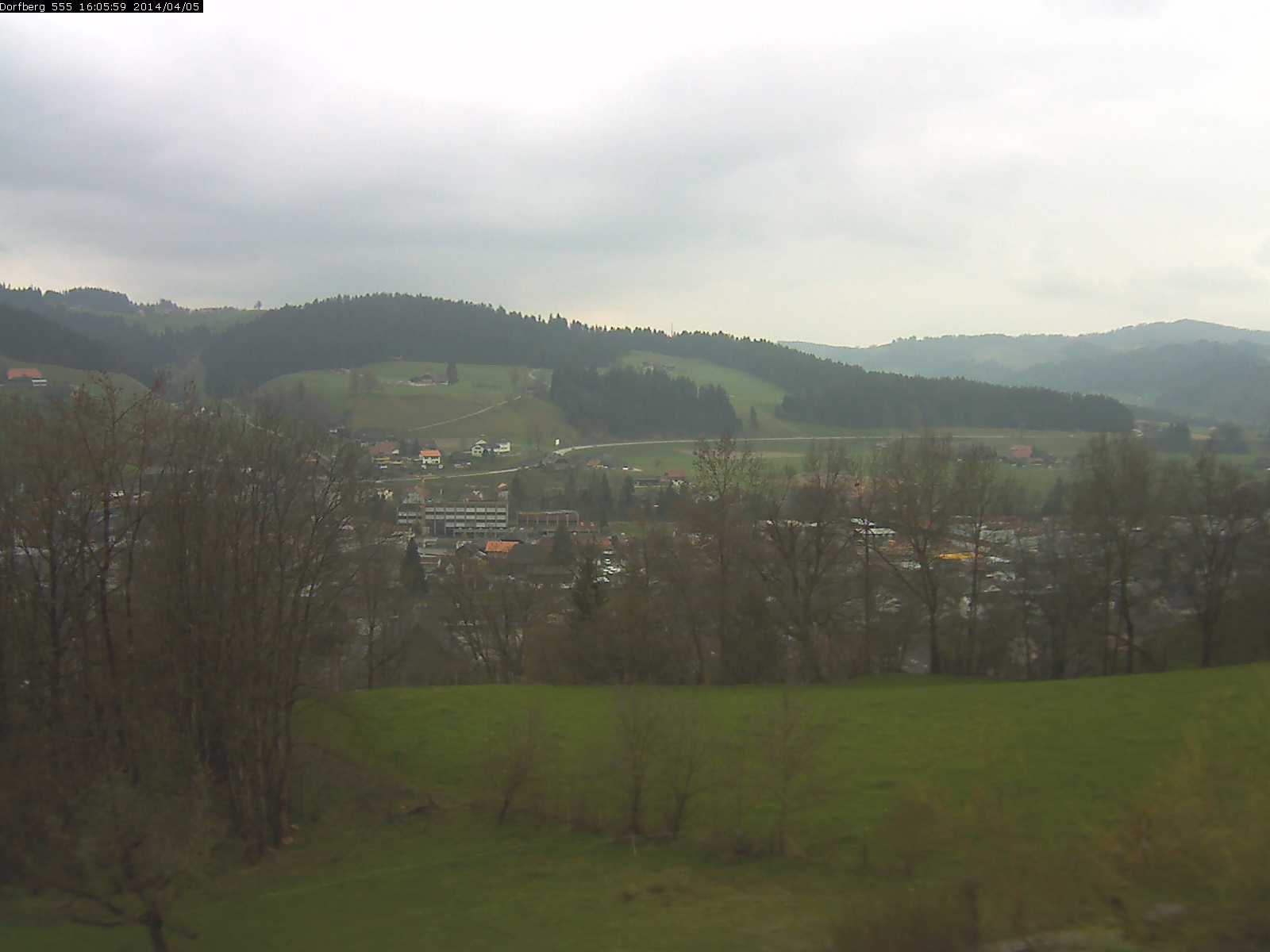 Webcam-Bild: Aussicht vom Dorfberg in Langnau 20140405-160600
