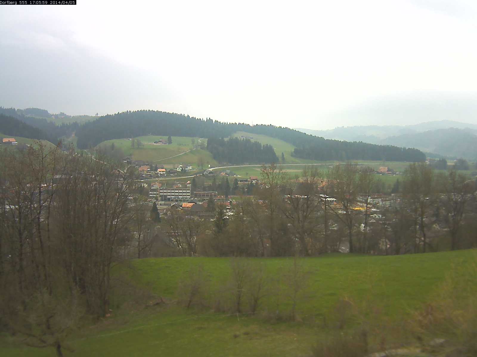 Webcam-Bild: Aussicht vom Dorfberg in Langnau 20140405-170600