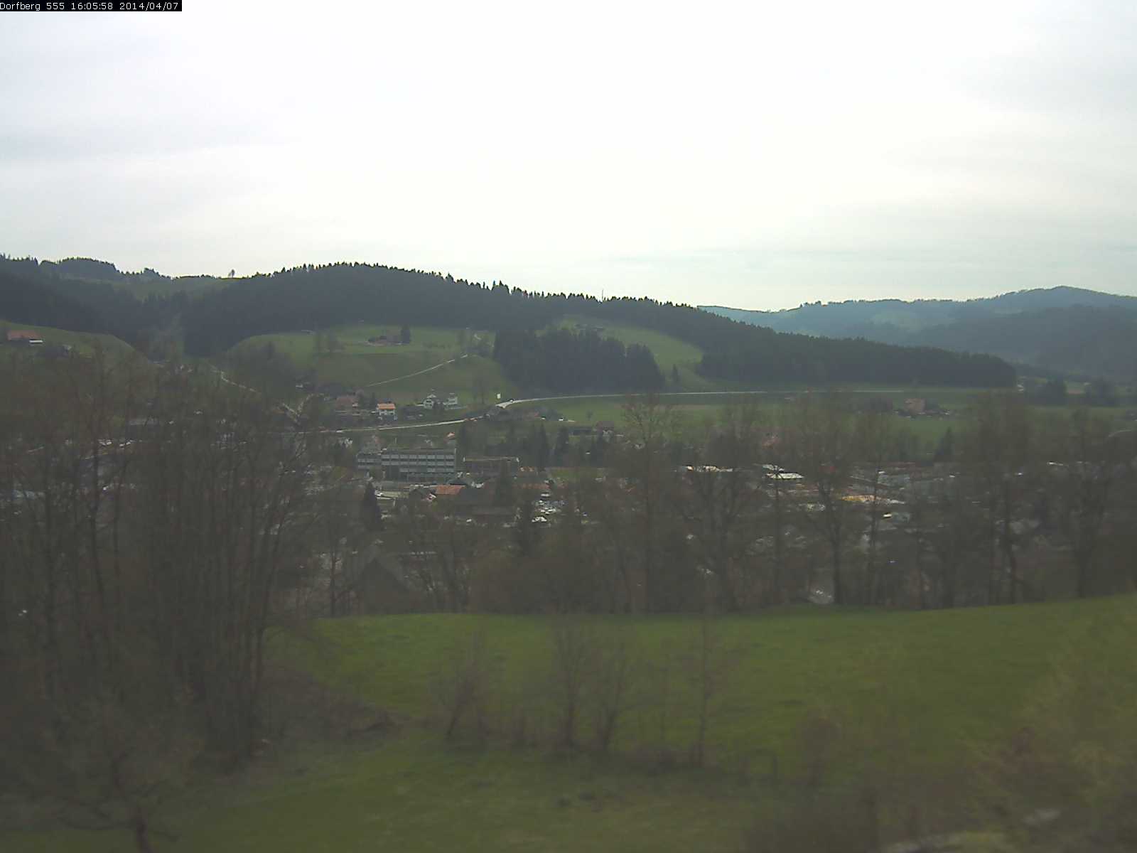 Webcam-Bild: Aussicht vom Dorfberg in Langnau 20140407-160600
