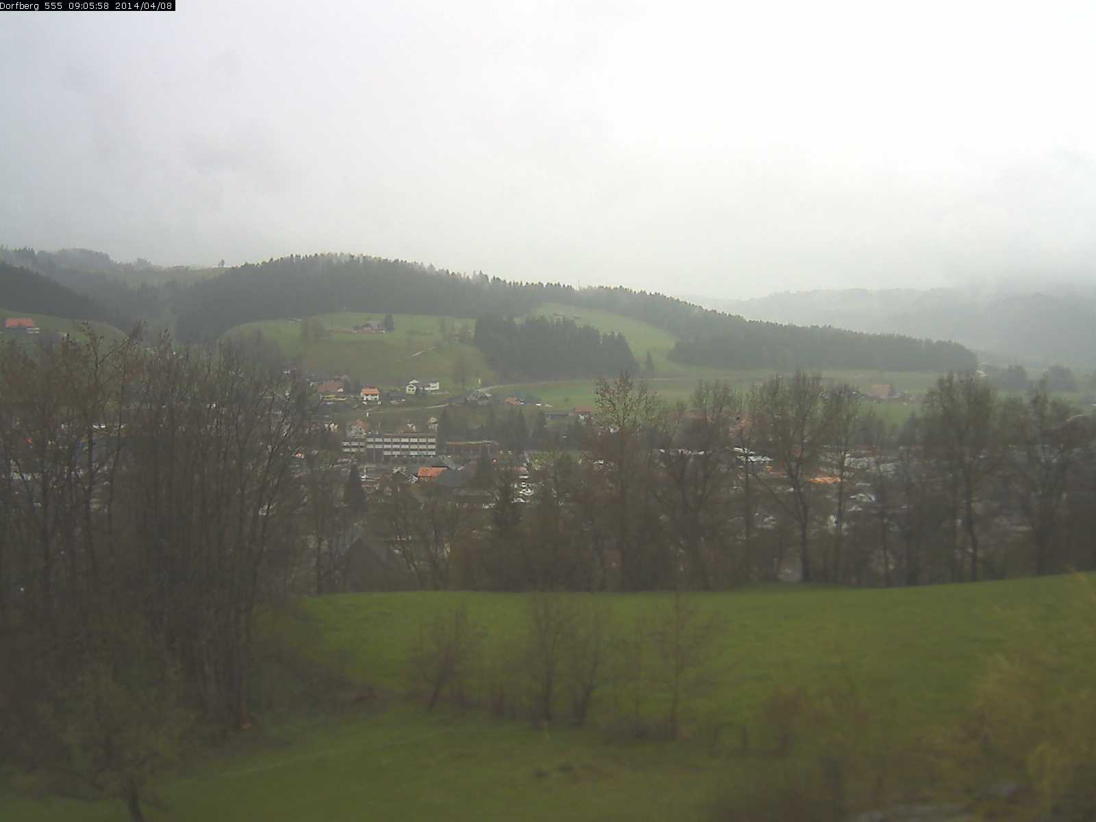 Webcam-Bild: Aussicht vom Dorfberg in Langnau 20140408-090600