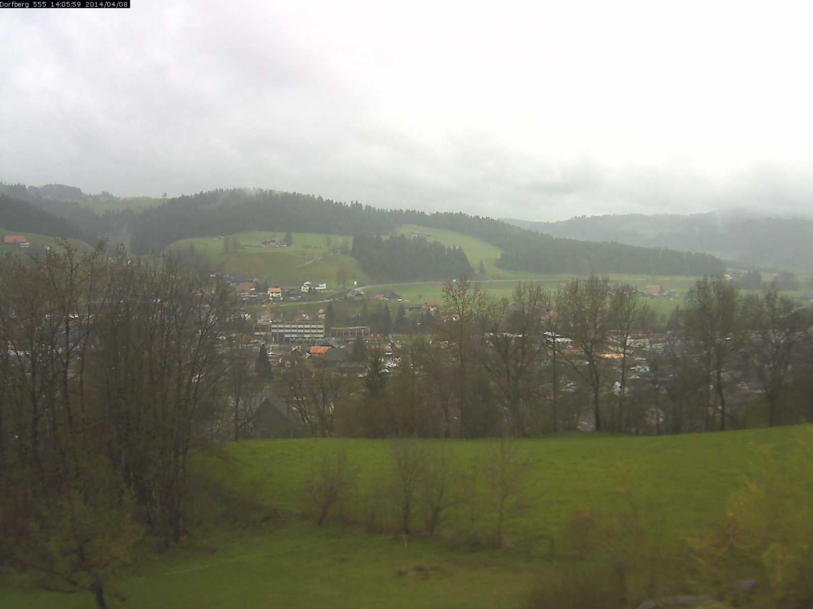 Webcam-Bild: Aussicht vom Dorfberg in Langnau 20140408-140600