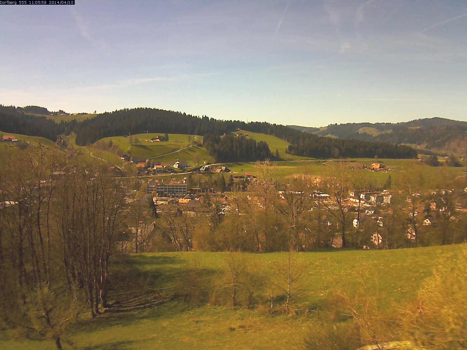 Webcam-Bild: Aussicht vom Dorfberg in Langnau 20140410-110600