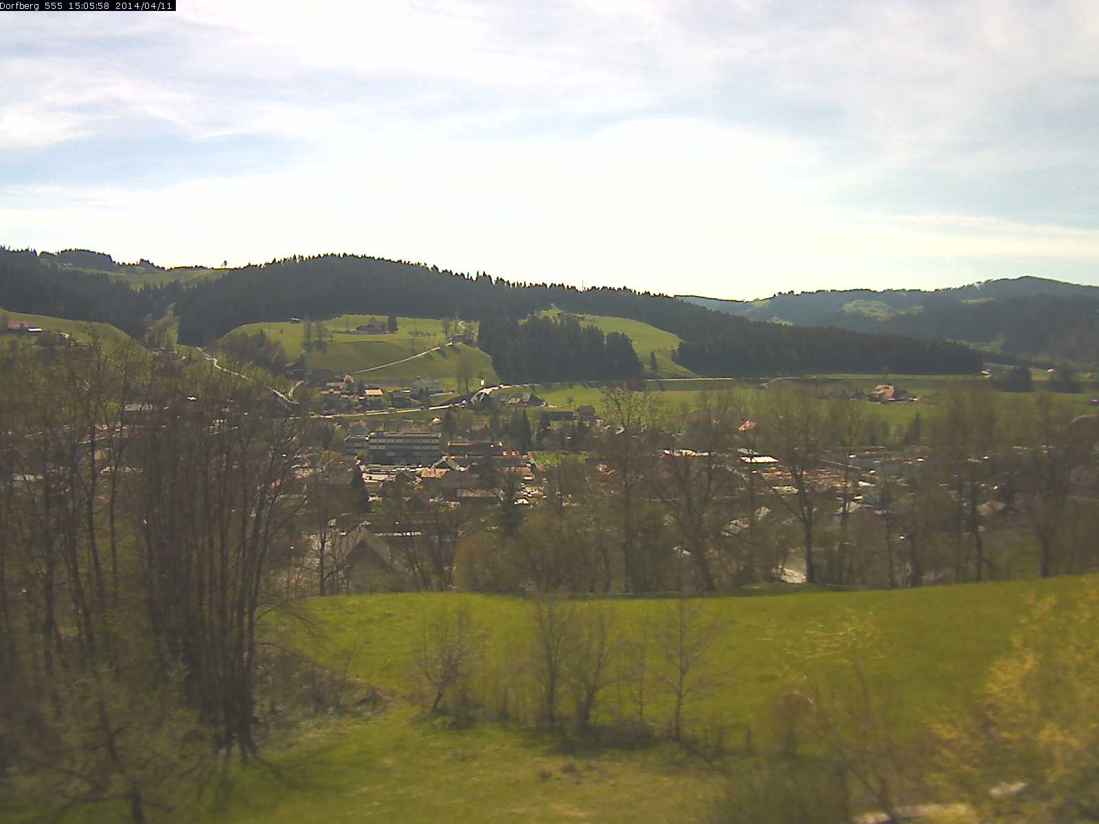 Webcam-Bild: Aussicht vom Dorfberg in Langnau 20140411-150600
